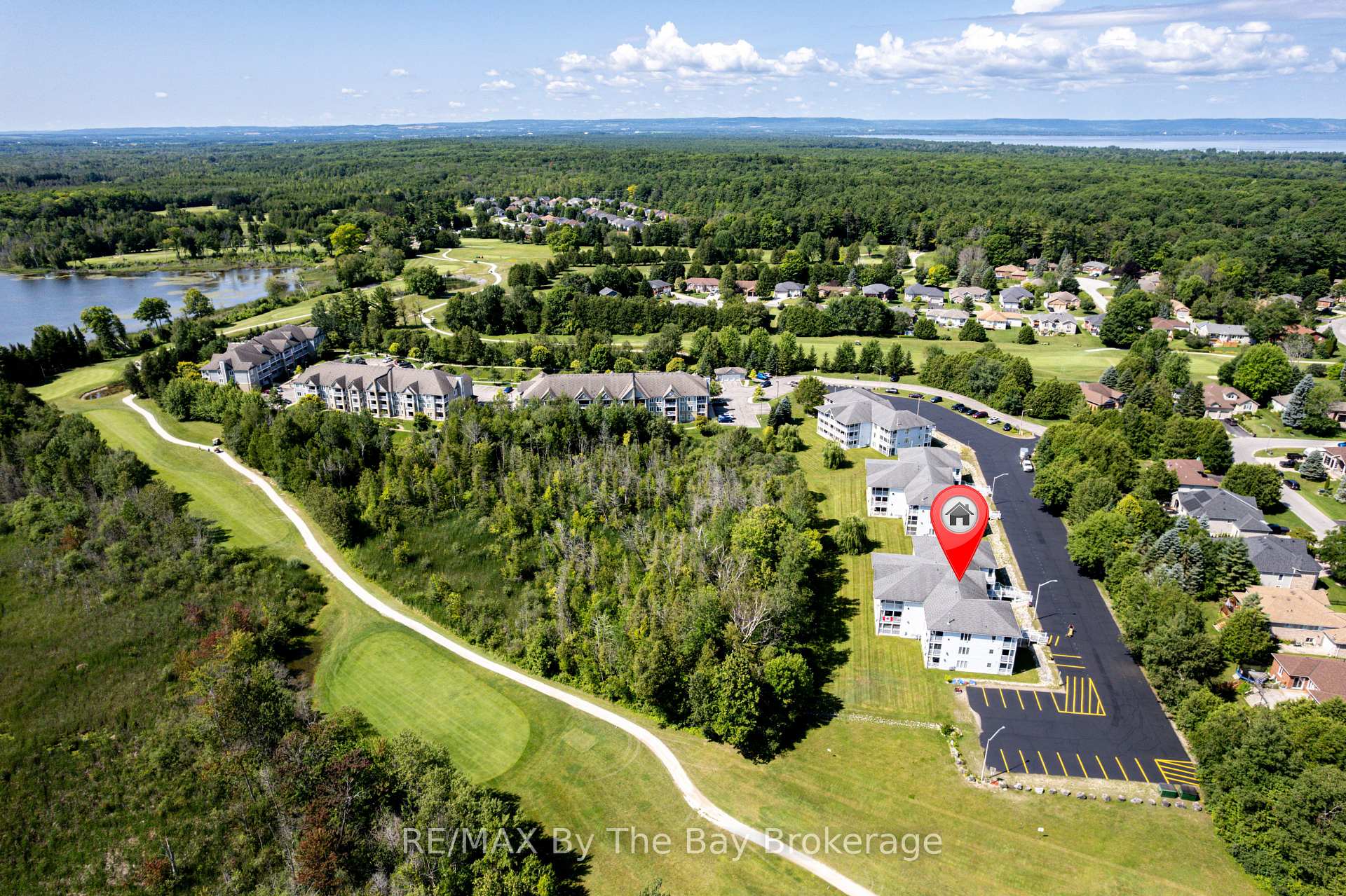 Photo 45 of Unit 6, 10 Mulligan Lane, Wasaga Beach — HOMEH