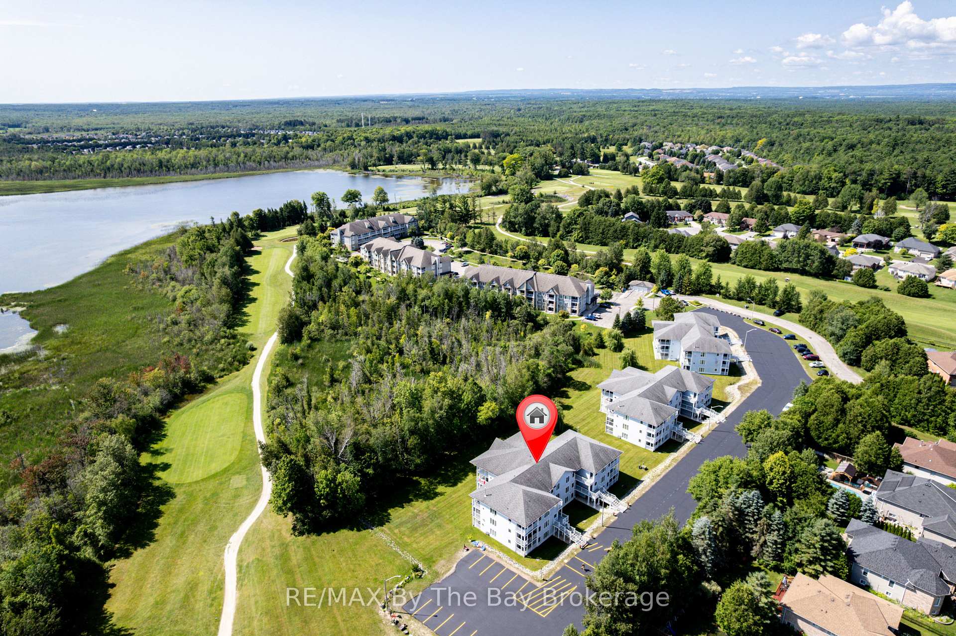 Photo 46 of Unit 6, 10 Mulligan Lane, Wasaga Beach — HOMEH