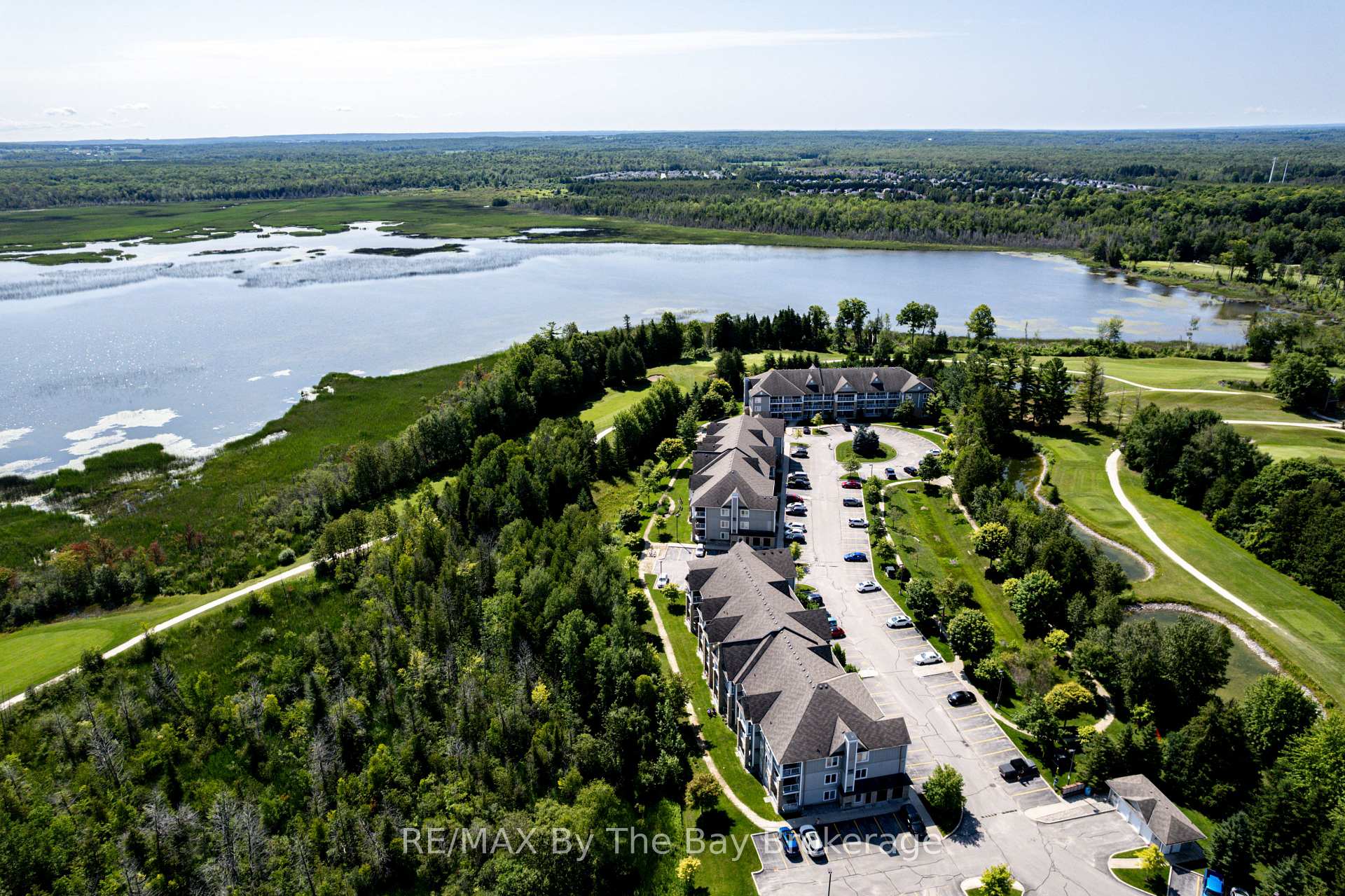 Photo 47 of Unit 6, 10 Mulligan Lane, Wasaga Beach — HOMEH