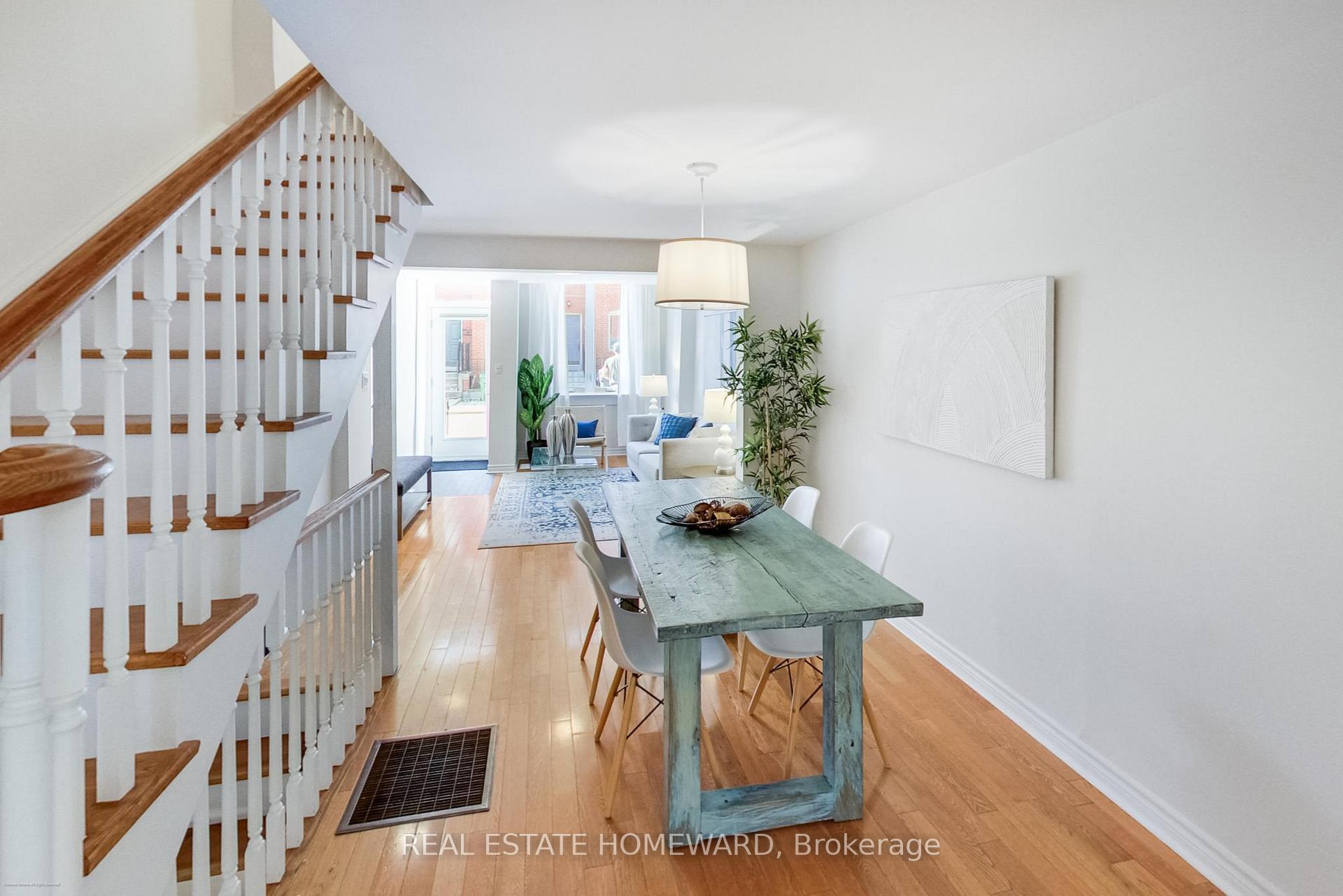 Photo 14 of 7 Whitaker Avenue, Toronto, Niagara — HOMEH
