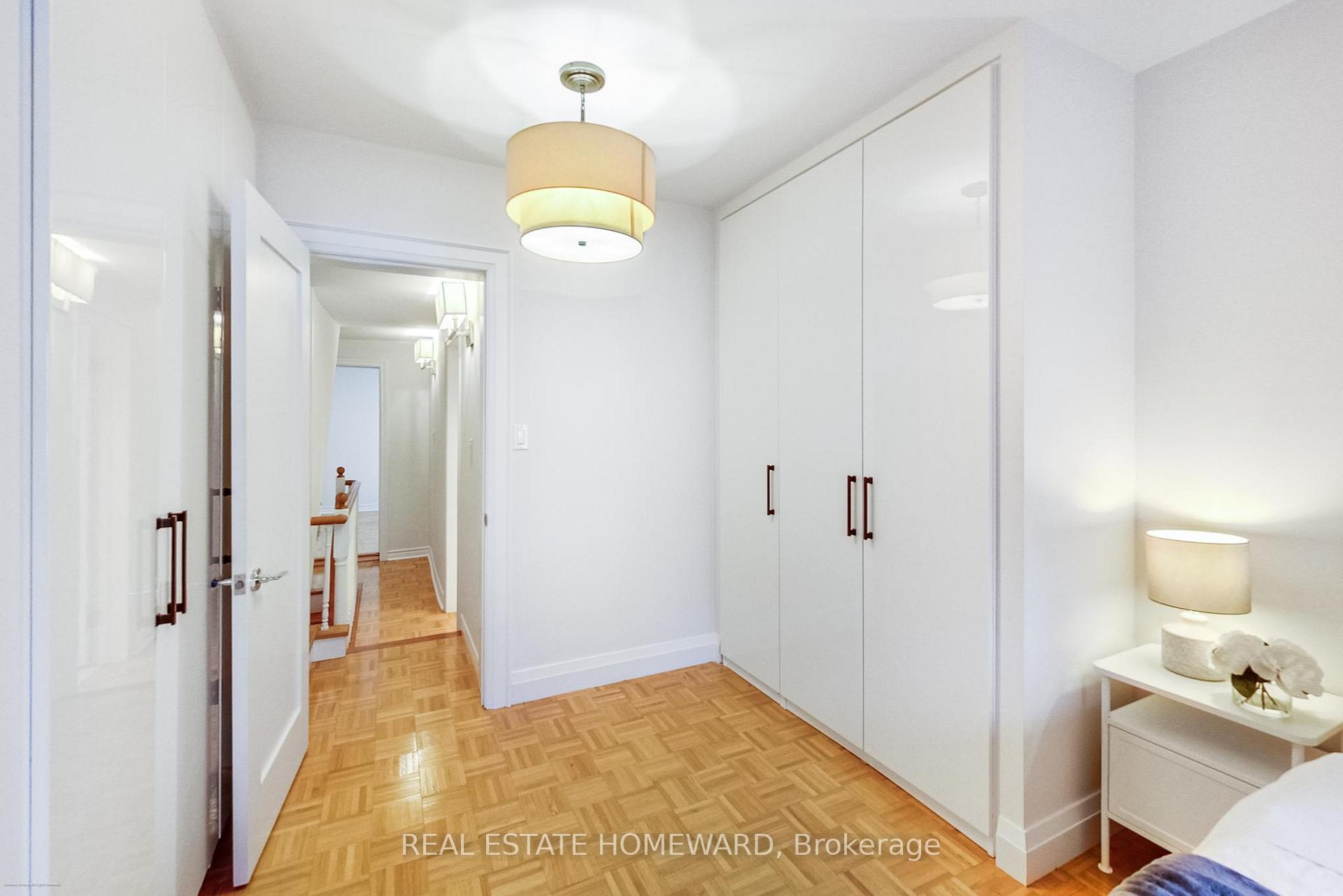 Photo 12 of 7 Whitaker Avenue, Toronto, Niagara — HOMEH