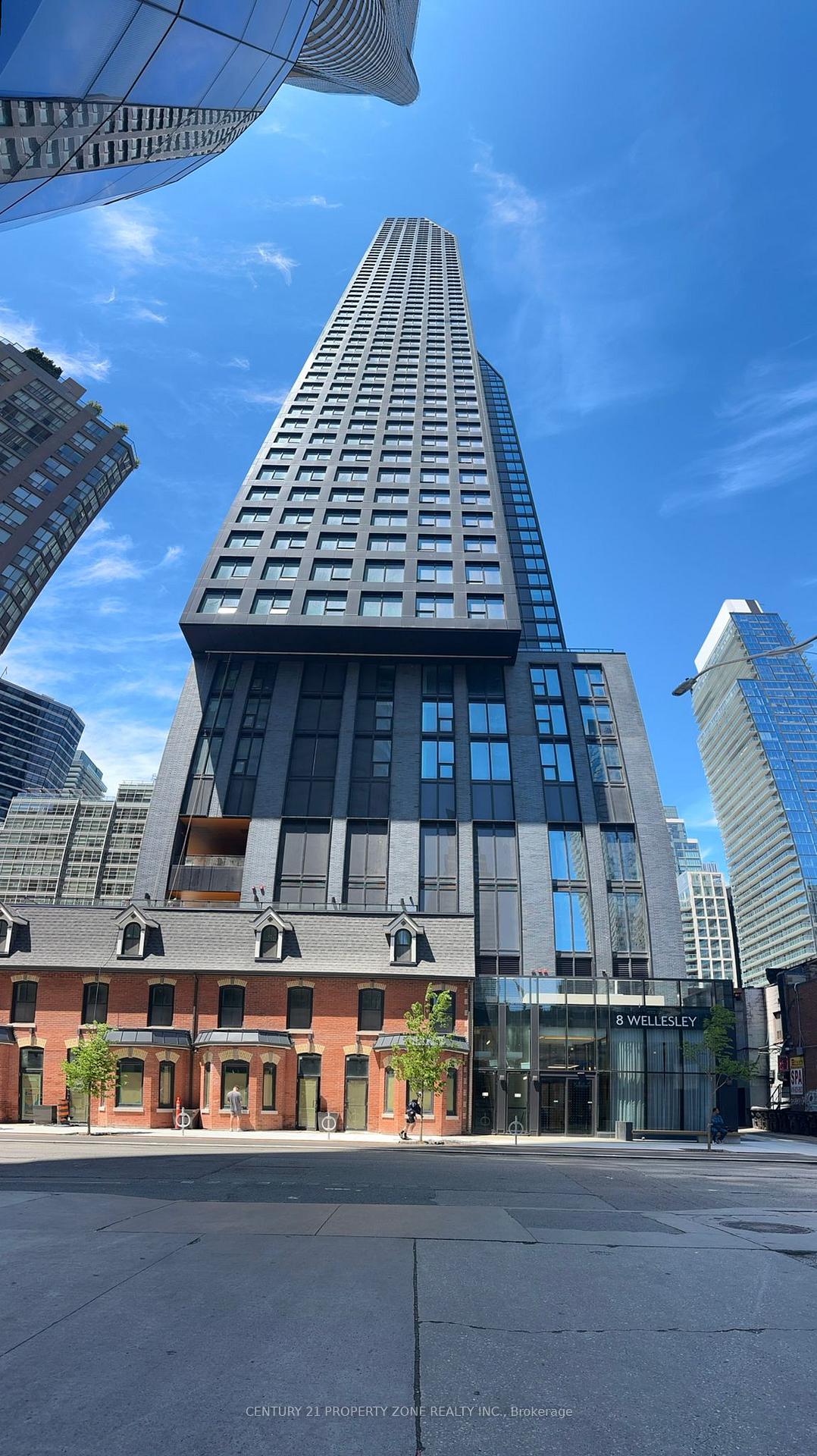 Front of Unit 1905, 8 Wellesley Street W