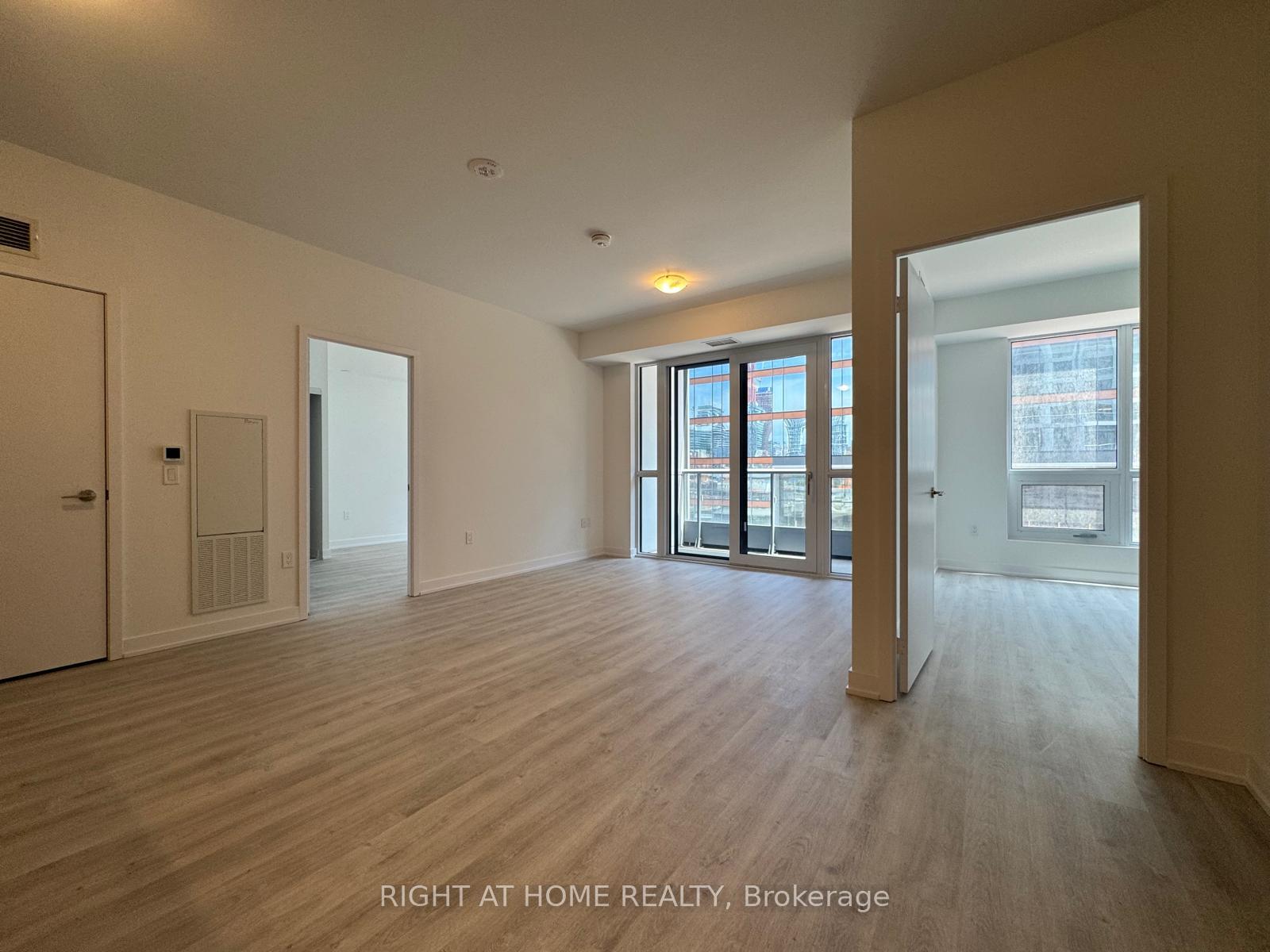 Photo 3 of Unit 419, 15 Richardson Street, Toronto, Waterfront Communities — HOMEH