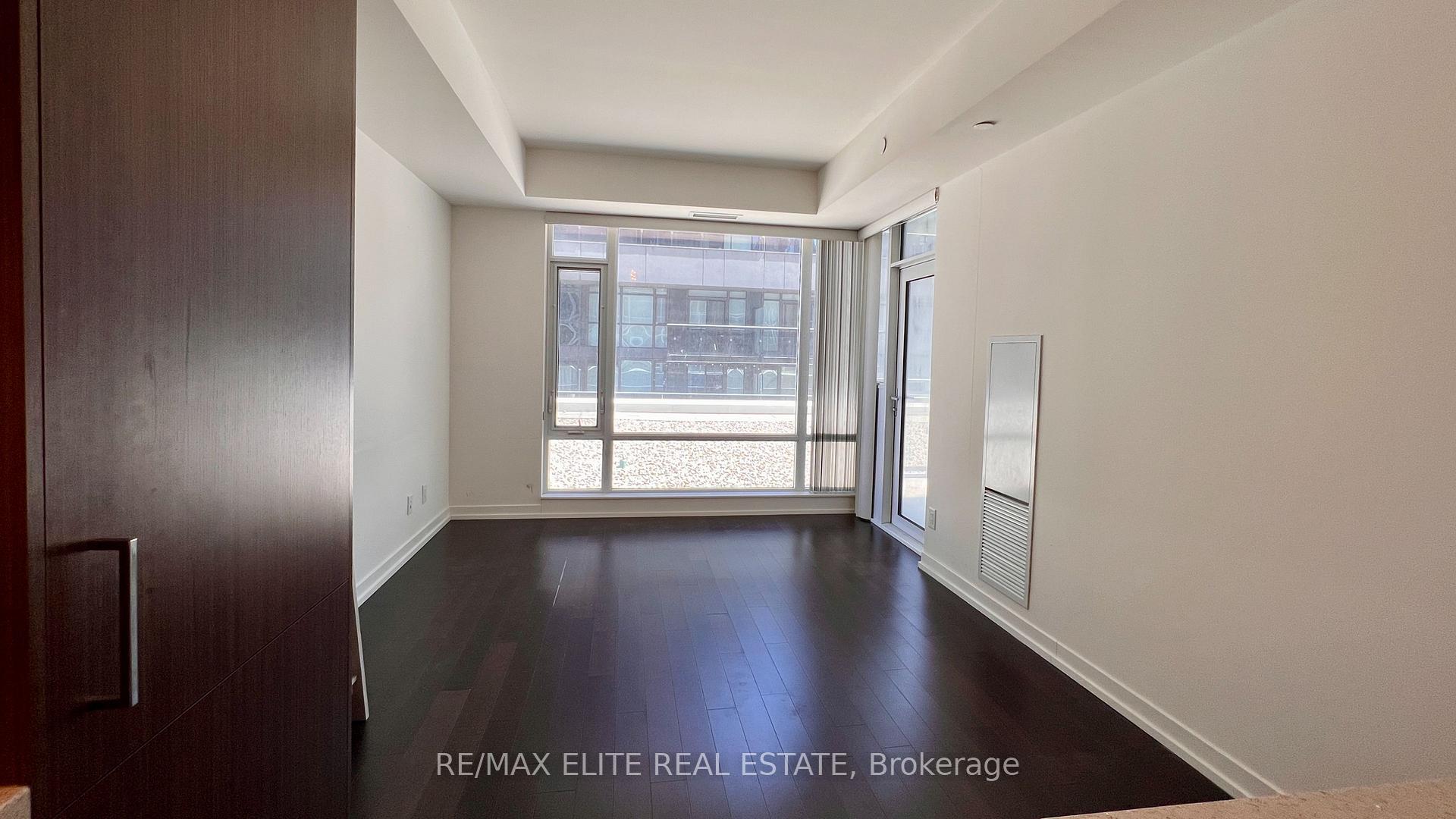 Photo 10 of Unit 707, 21 Widmer Street, Toronto, Waterfront Communities — HOMEH