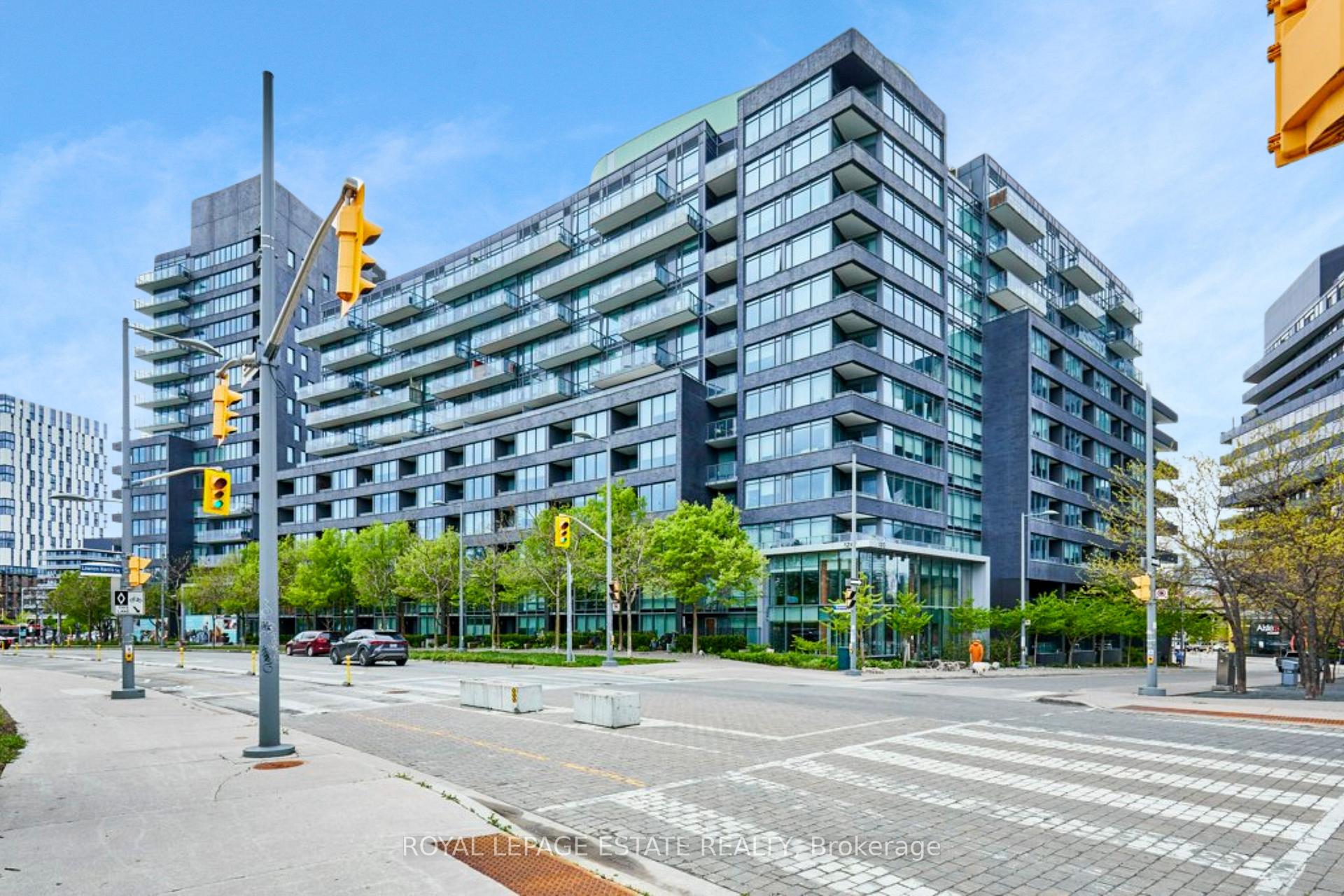 Front of Unit N419, 120 Bayview Avenue