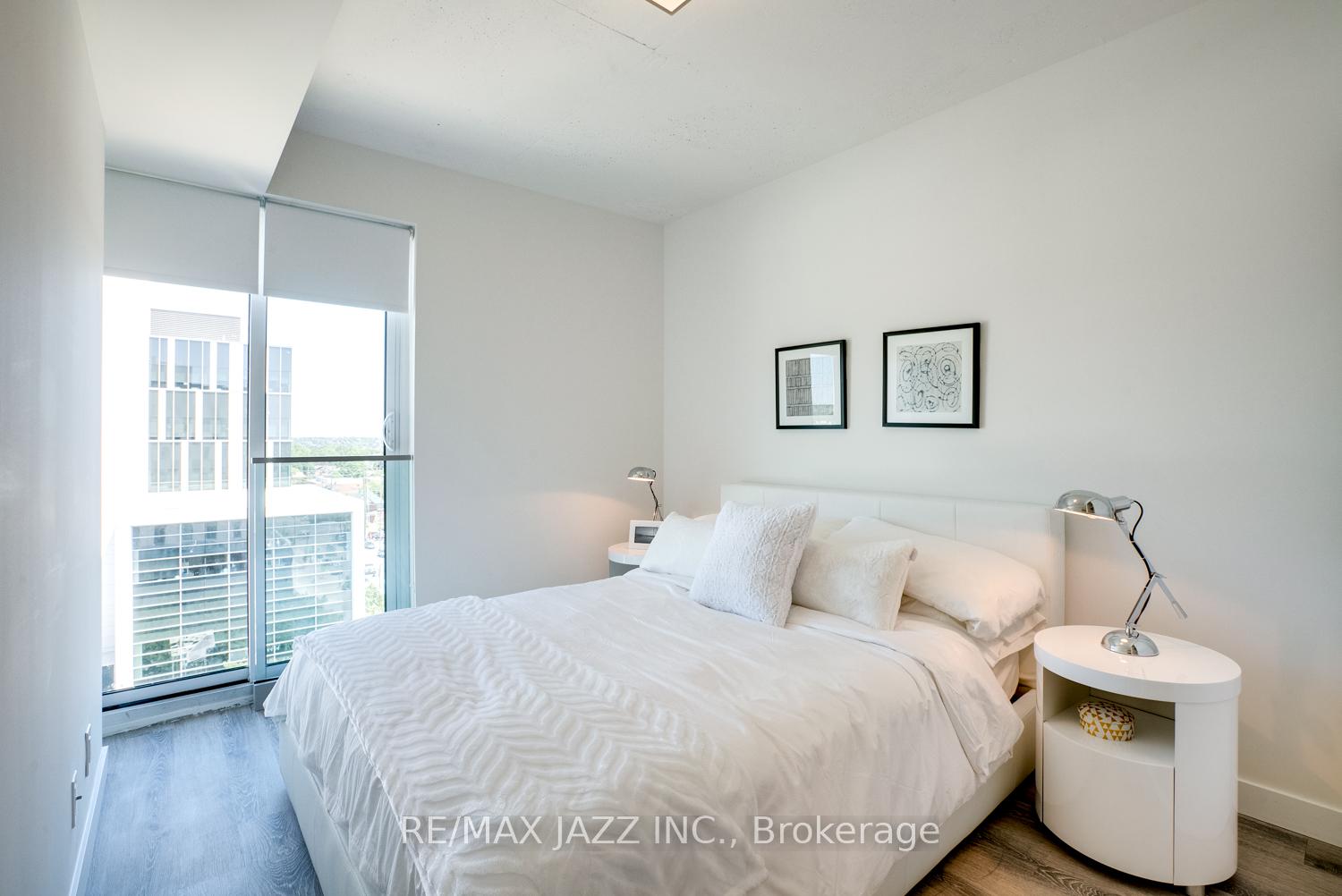 Photo 6 of Unit 702, 100 Bond Street E, Oshawa, O'Neill — HOMEH