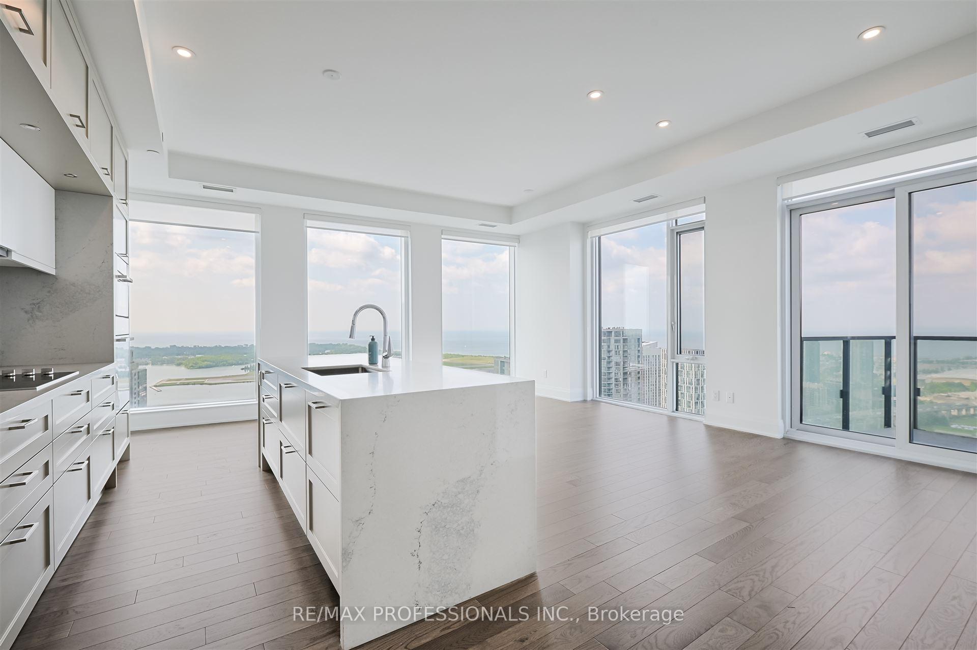 Photo 10 of Unit GPH13, 470 Front Street, Toronto, Waterfront Communities — HOMEH