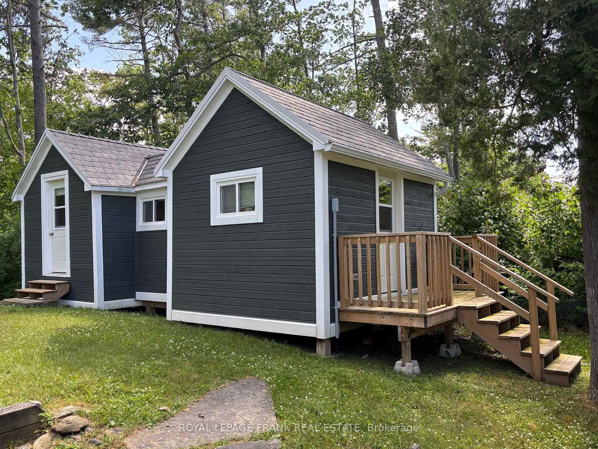 Photo 35 of 1786 South Bayshore Road E, Douro-Dummer — HOMEH