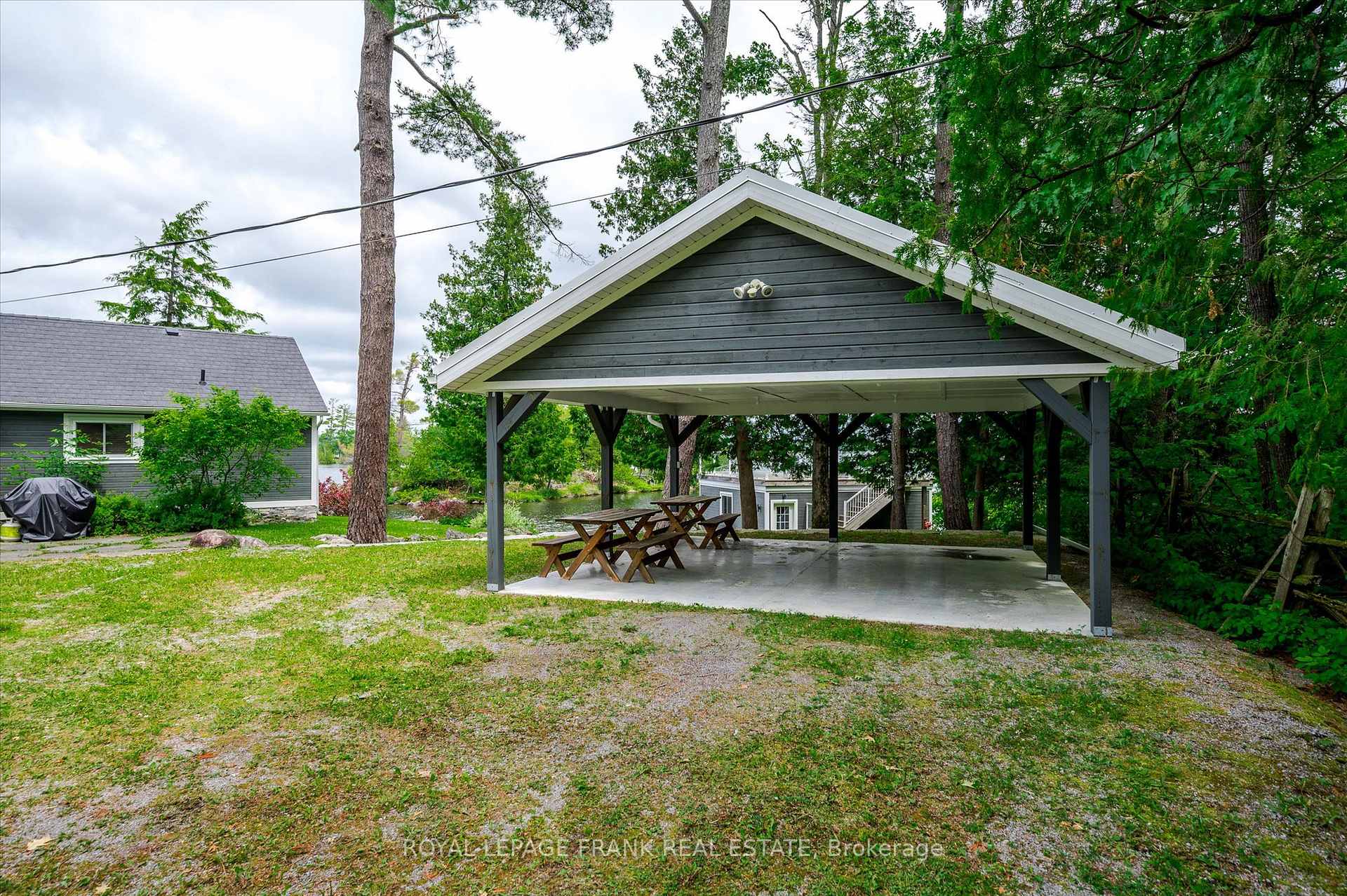 Photo 47 of 1786 South Bayshore Road E, Douro-Dummer — HOMEH