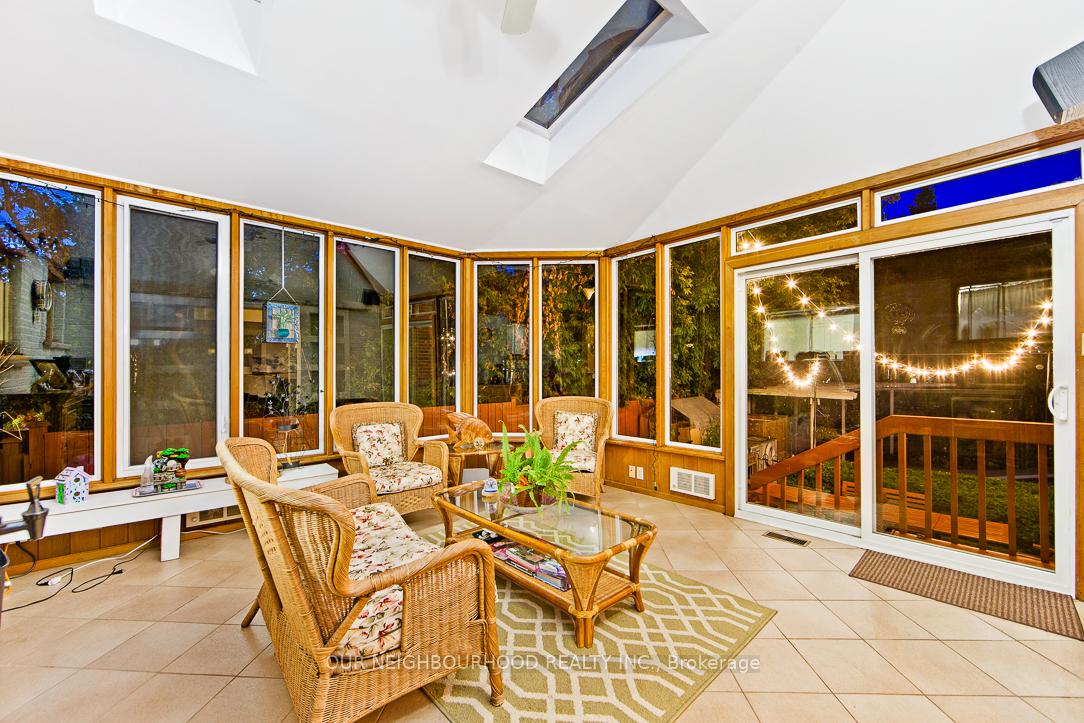 Photo 6 of 555 Pine Ridge Road, Pickering, Rosebank — HOMEH