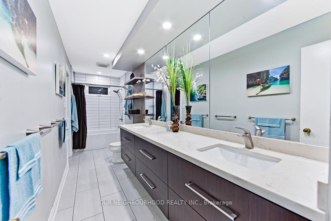 Photo 12 of 555 Pine Ridge Road, Pickering, Rosebank — HOMEH