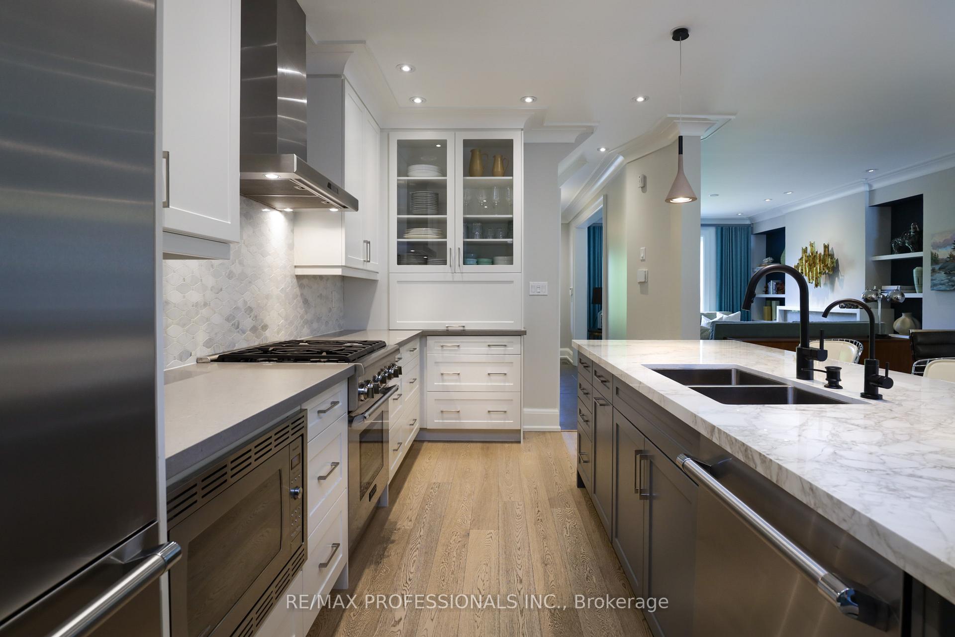 Photo 10 of 133 Browning Avenue, Toronto, Playter Estates-Danforth — HOMEH