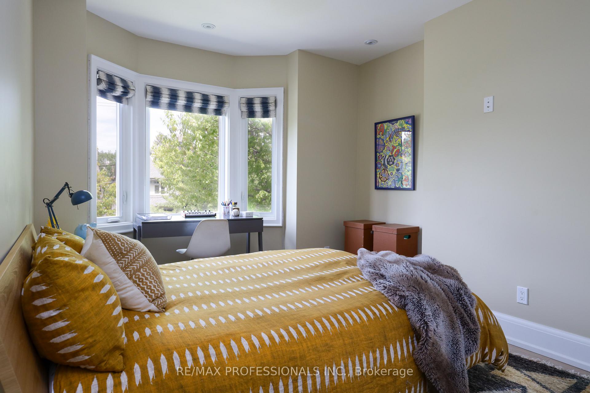 Photo 33 of 133 Browning Avenue, Toronto, Playter Estates-Danforth — HOMEH