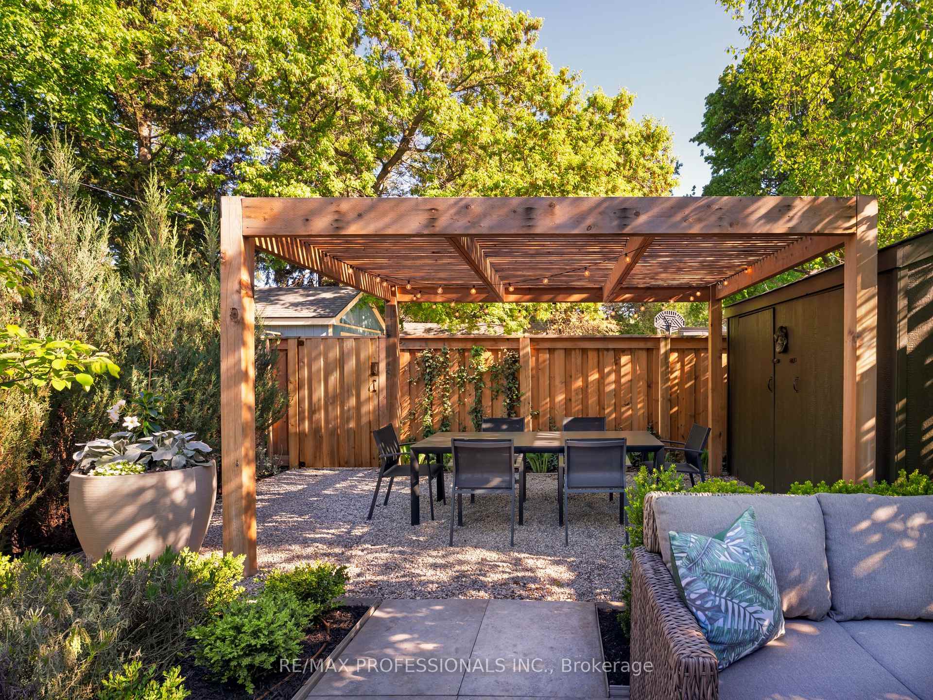 Photo 23 of 133 Browning Avenue, Toronto, Playter Estates-Danforth — HOMEH