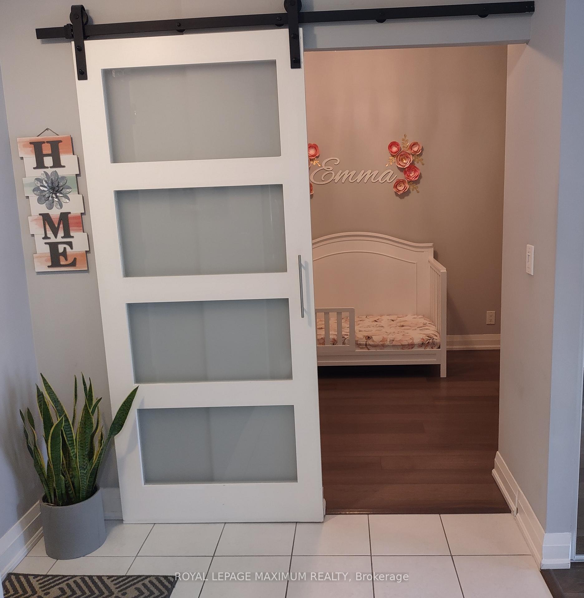 Photo 4 of Unit 216, 83 Woodbridge Avenue, Vaughan, West Woodbridge — HOMEH