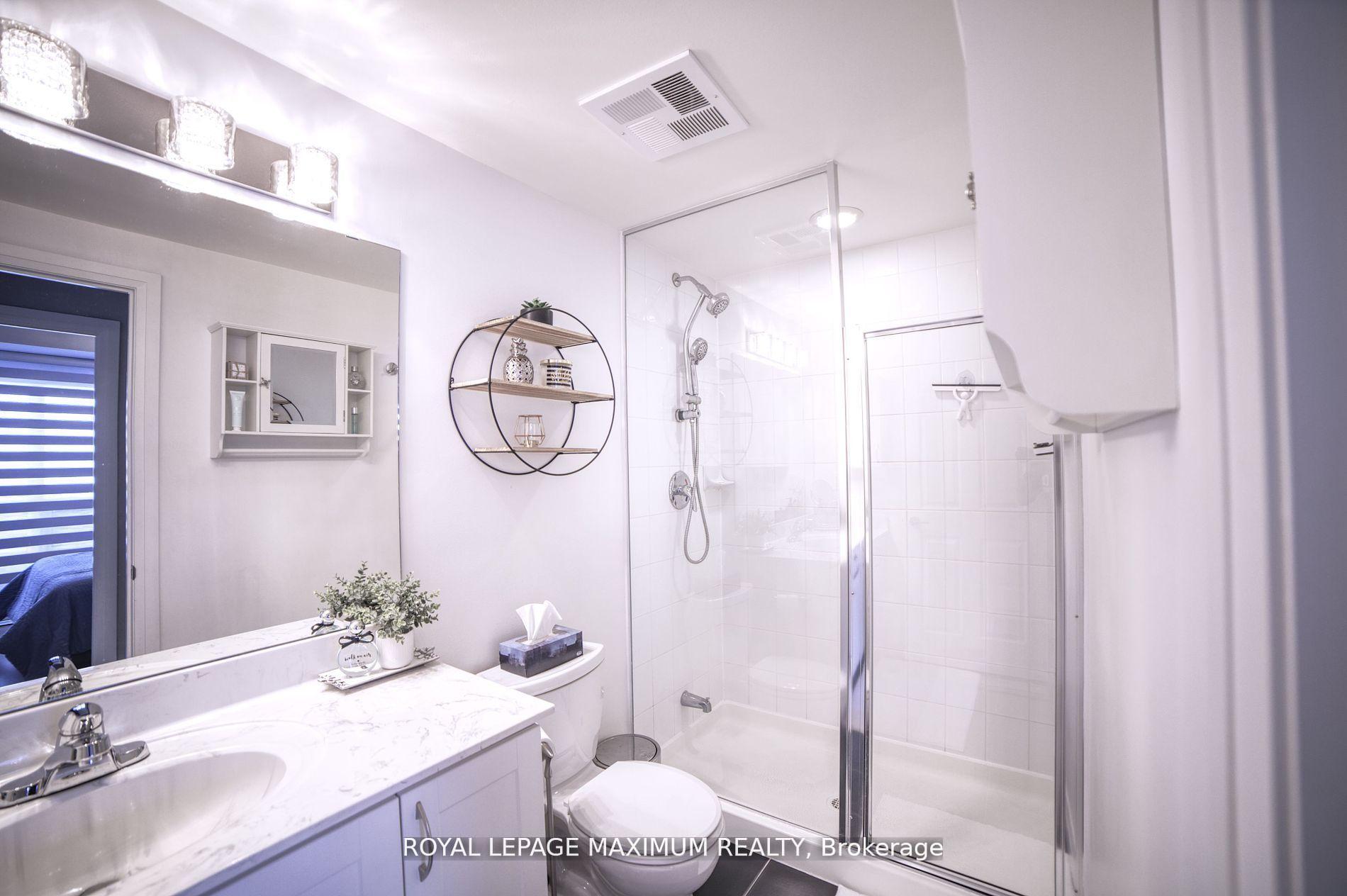 Photo 10 of Unit 216, 83 Woodbridge Avenue, Vaughan, West Woodbridge — HOMEH