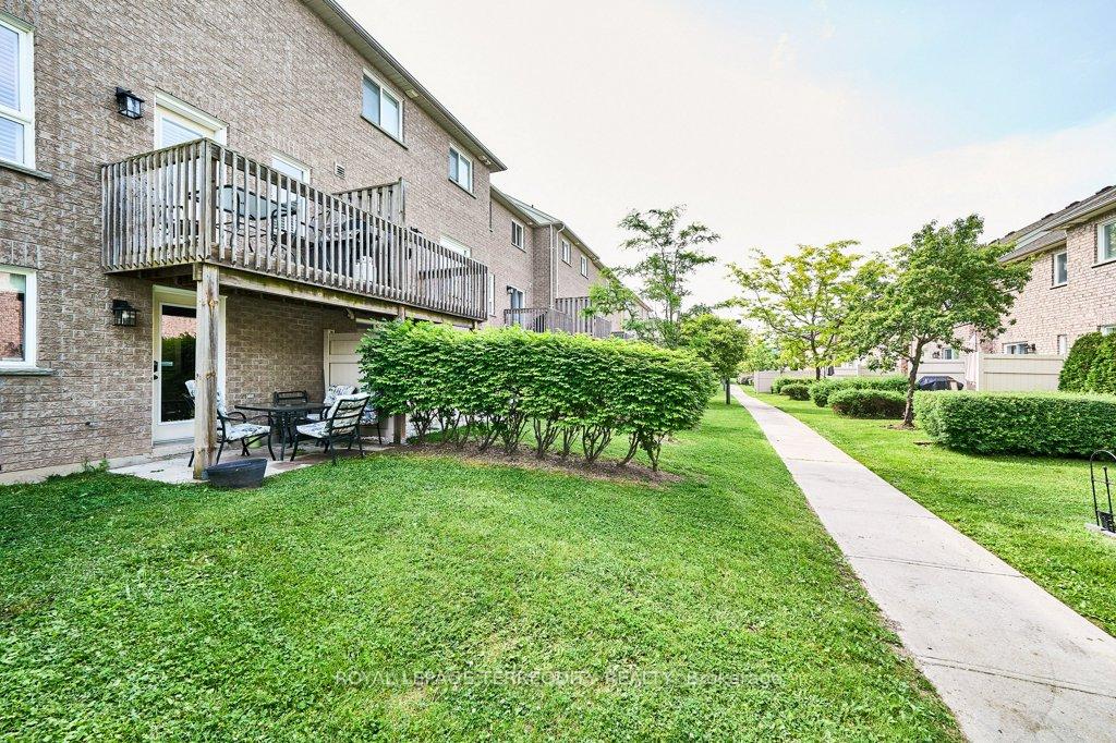 Photo 6 of Unit 65, 1129 Ormond Drive, Oshawa, Samac — HOMEH