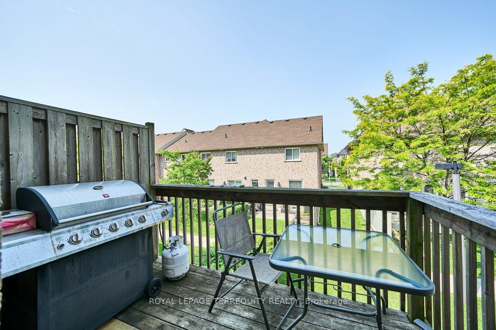 Photo 3 of Unit 65, 1129 Ormond Drive, Oshawa, Samac — HOMEH