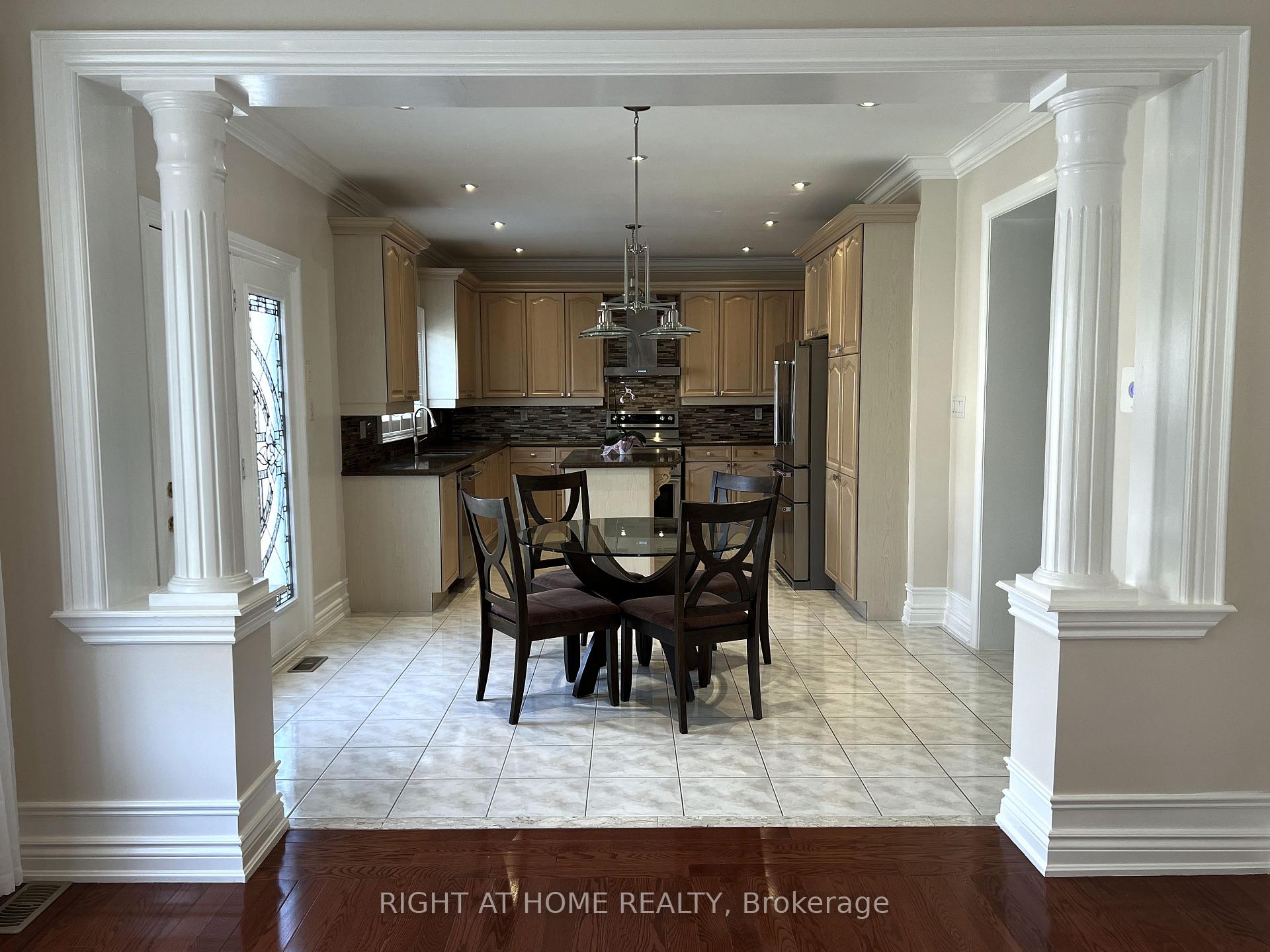 Photo 7 of 42 Williamson Drive W, Ajax, Northwest Ajax — HOMEH