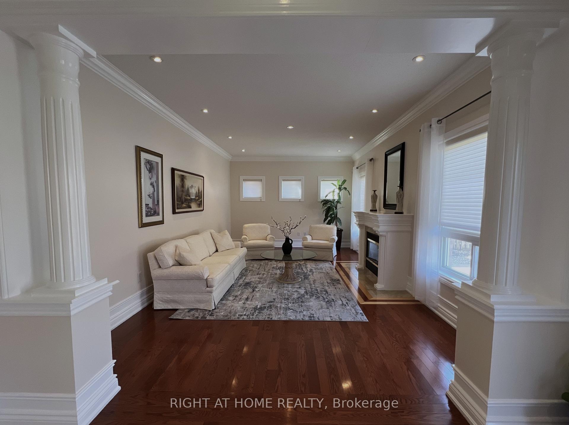 Photo 5 of 42 Williamson Drive W, Ajax, Northwest Ajax — HOMEH