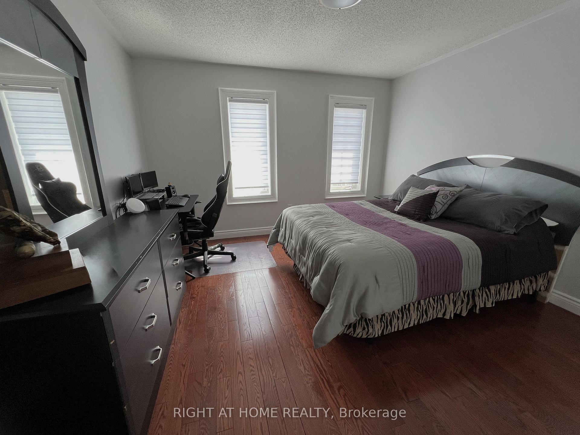 Photo 31 of 42 Williamson Drive W, Ajax, Northwest Ajax — HOMEH