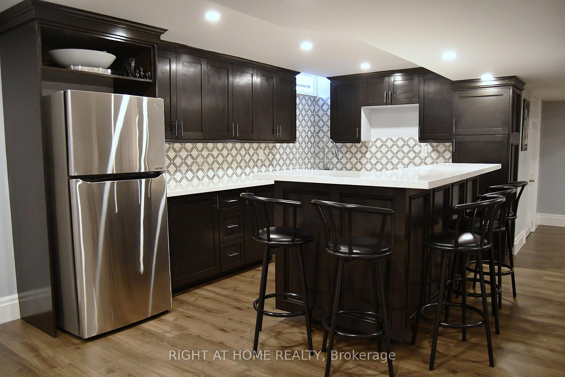 Photo 25 of 42 Williamson Drive W, Ajax, Northwest Ajax — HOMEH