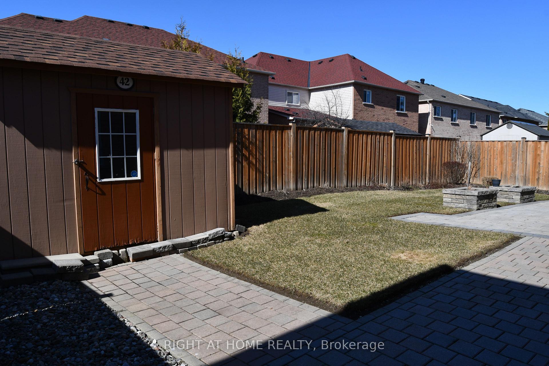 Photo 26 of 42 Williamson Drive W, Ajax, Northwest Ajax — HOMEH