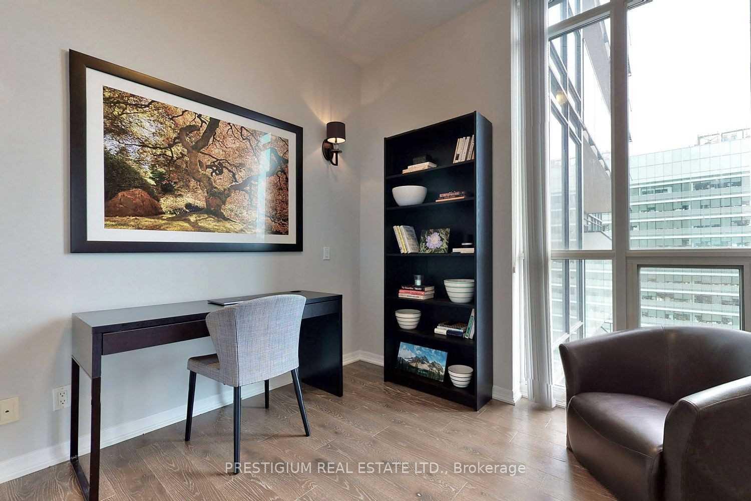 Photo 14 of Unit 1701, 770 Bay Street, Toronto, Bay Street Corridor — HOMEH