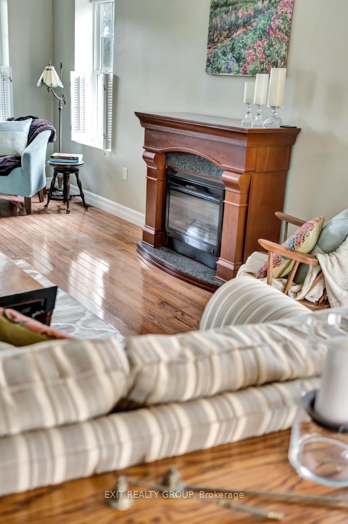 Photo 2 of 830 Huycks Point Road, Prince Edward County, Wellington — HOMEH