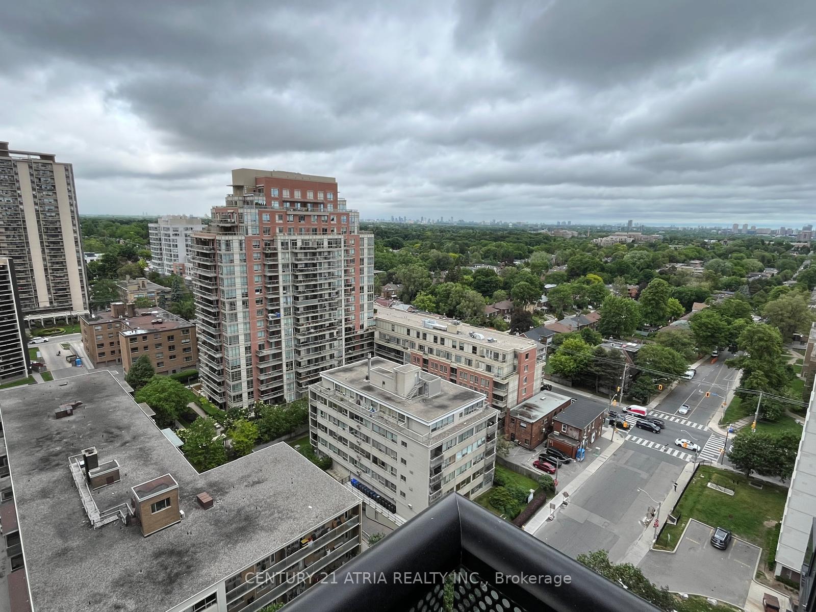 Photo 10 of Unit 1508, 117 Broadway Avenue, Toronto, Mount Pleasant West — HOMEH