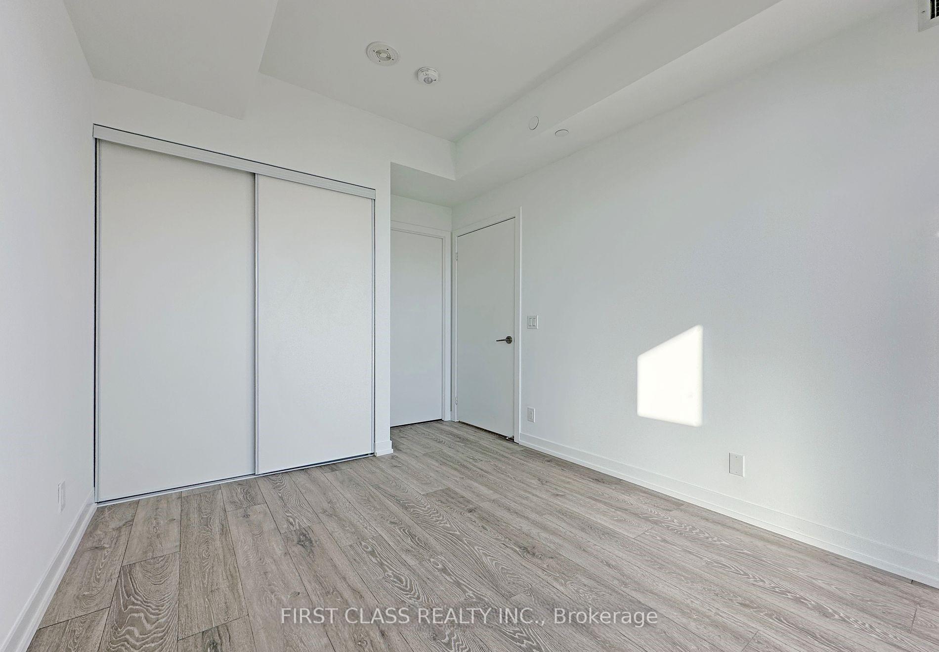 Photo 4 of Unit 1217, 2020 Bathurst Street, Toronto, Humewood-Cedarvale — HOMEH