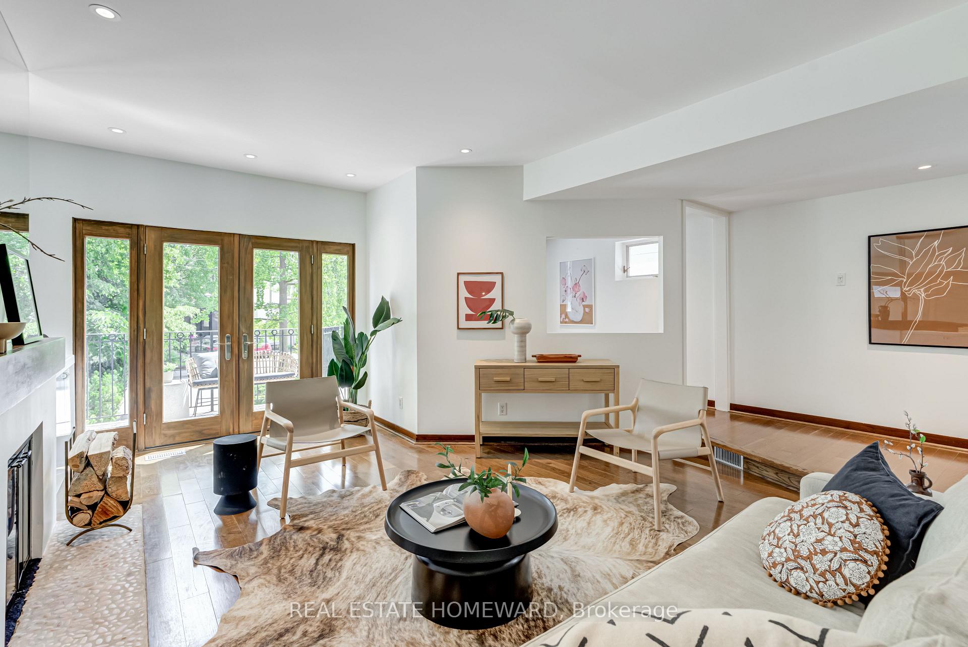 Photo 2 of 334 Keewatin Avenue, Toronto, Mount Pleasant East — HOMEH