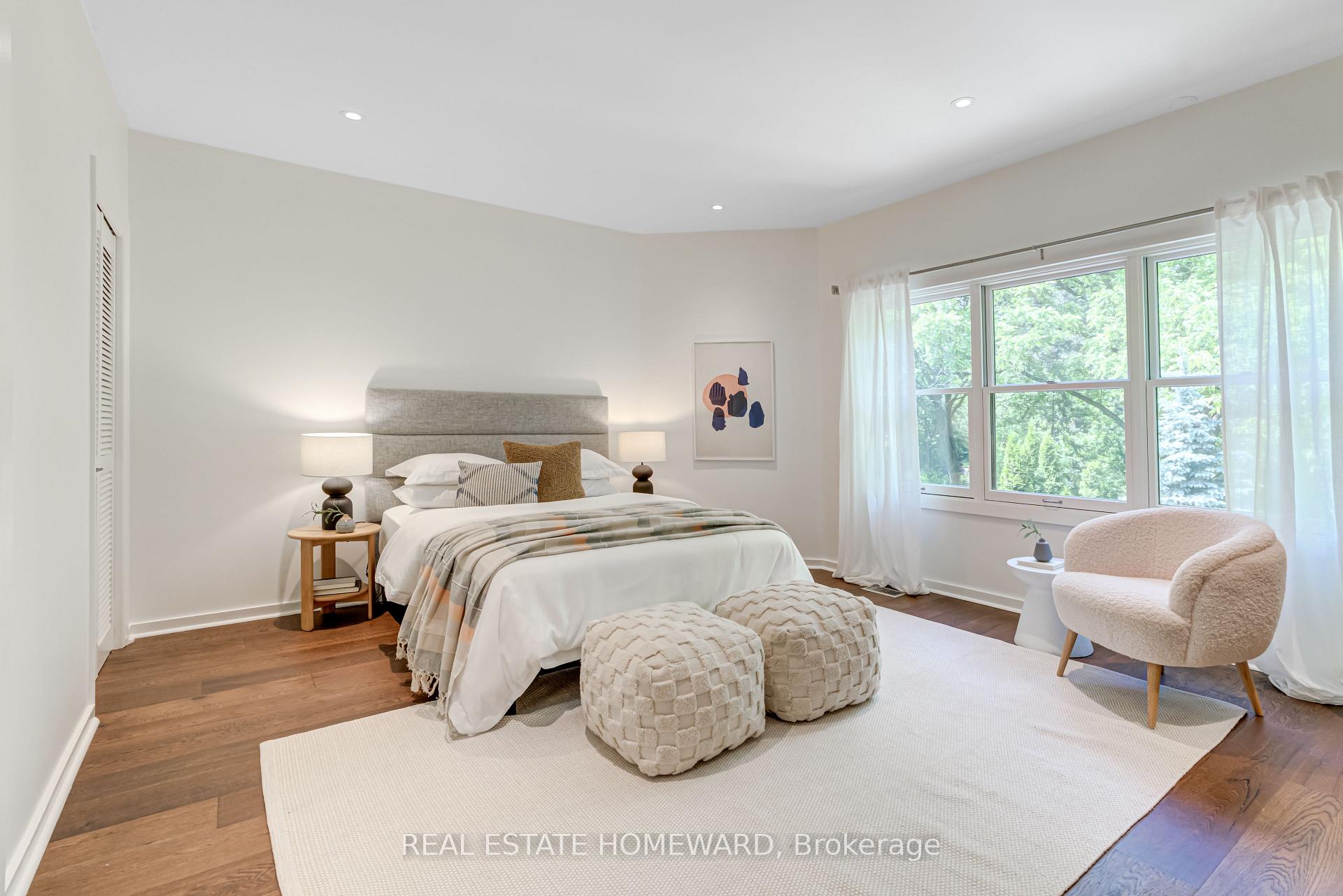 Photo 5 of 334 Keewatin Avenue, Toronto, Mount Pleasant East — HOMEH