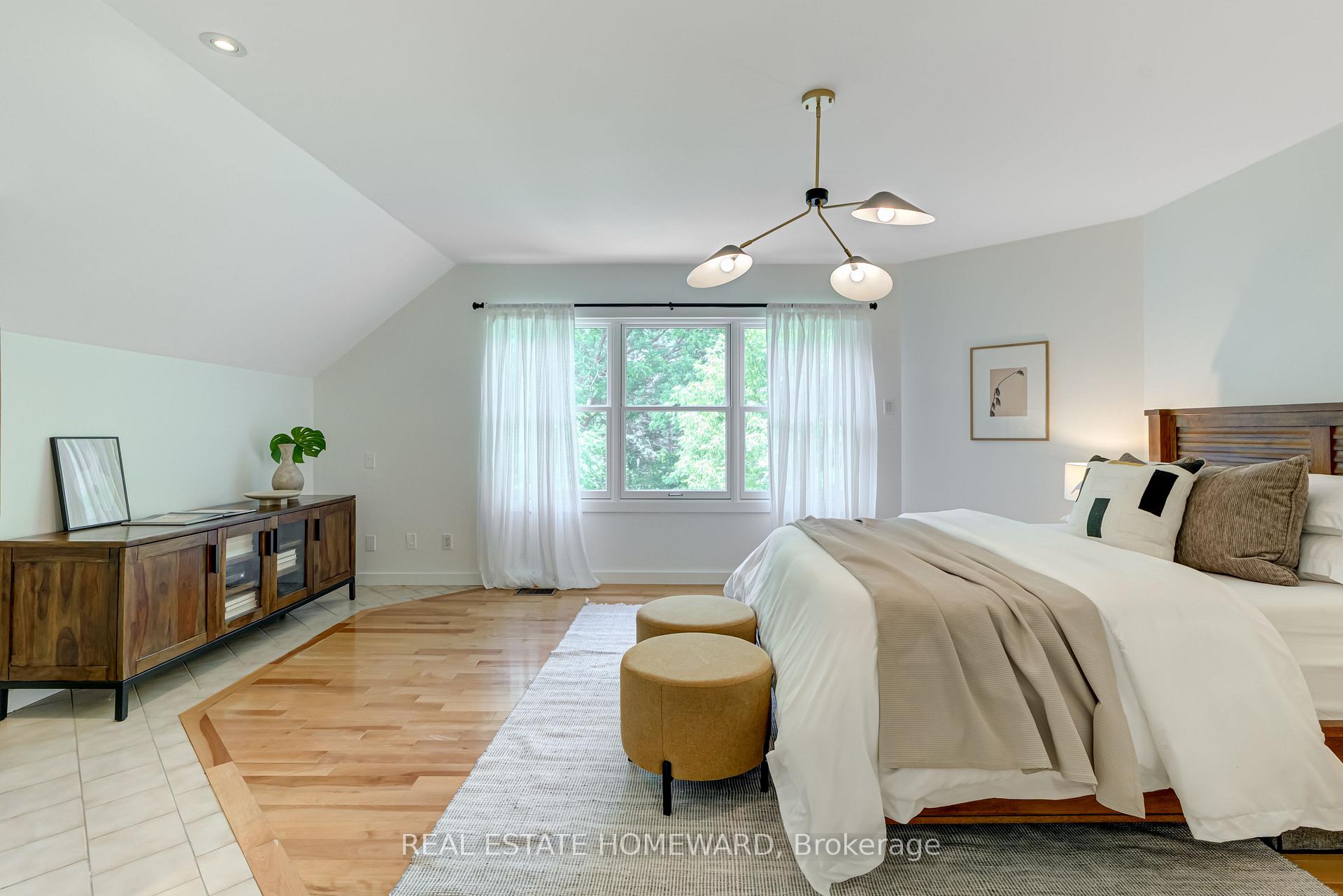 Photo 24 of 334 Keewatin Avenue, Toronto, Mount Pleasant East — HOMEH