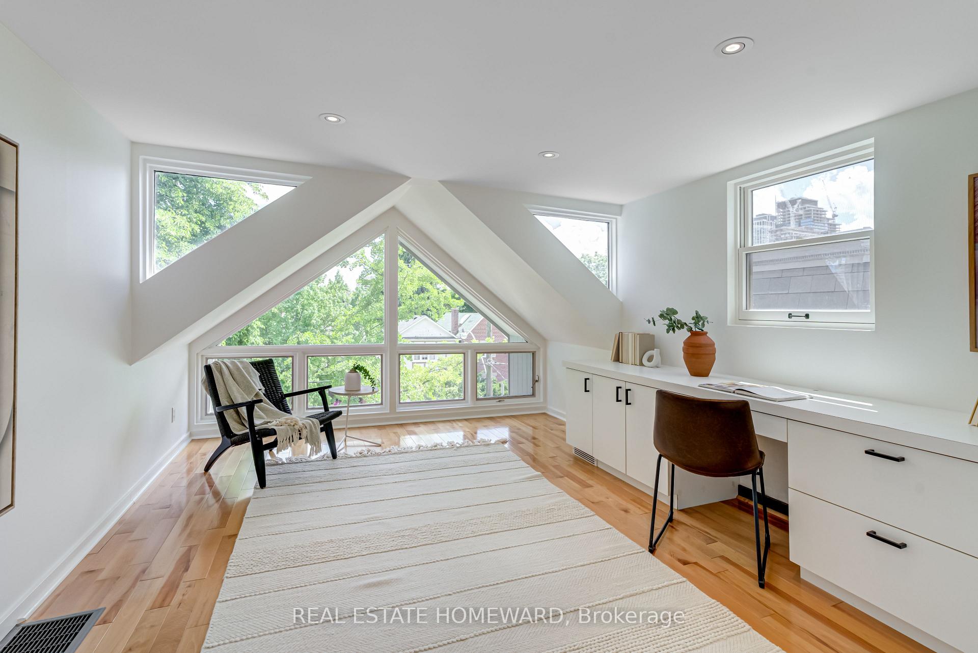 Photo 35 of 334 Keewatin Avenue, Toronto, Mount Pleasant East — HOMEH