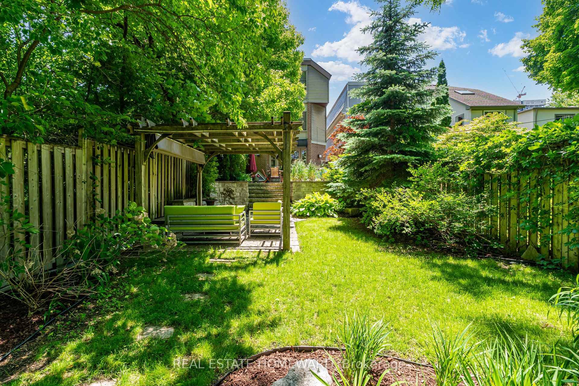 Photo 38 of 334 Keewatin Avenue, Toronto, Mount Pleasant East — HOMEH