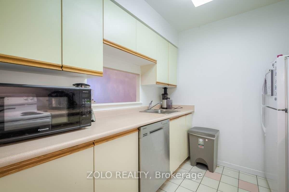 Photo 16 of Unit 1107, 21 Overlea Boulevard NE, Toronto, Thorncliffe Park — HOMEH