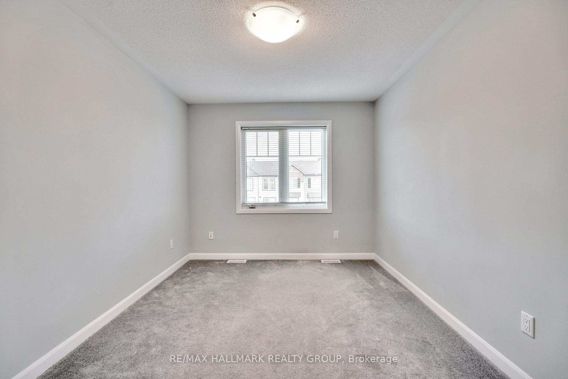 Photo 22 of 507 Clemency Crescent, Ottawa, Barrhaven - Heritage Park — HOMEH