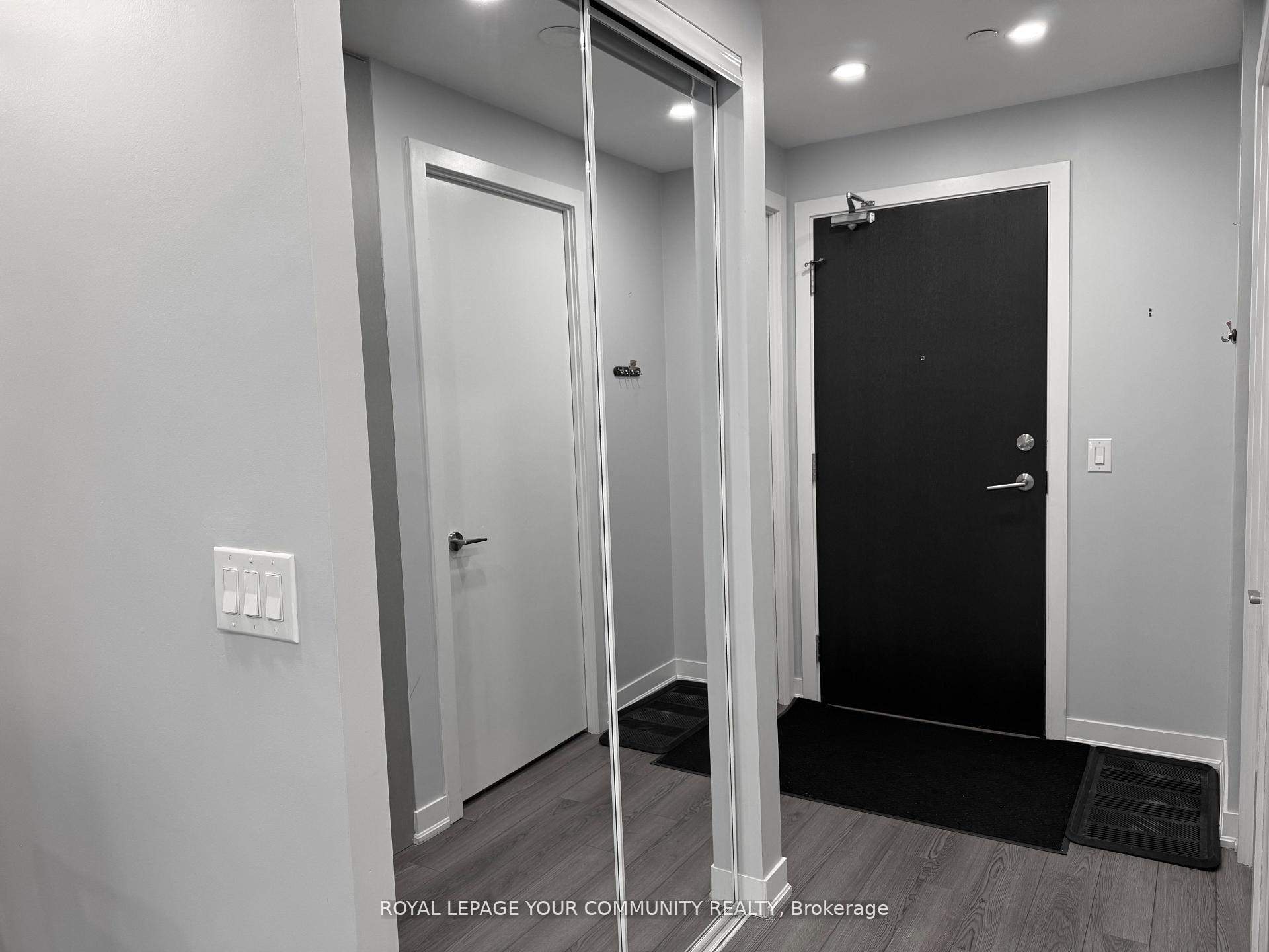 Photo 4 of Unit 202, 60 Berwick Avenue, Toronto, Yonge-Eglinton — HOMEH