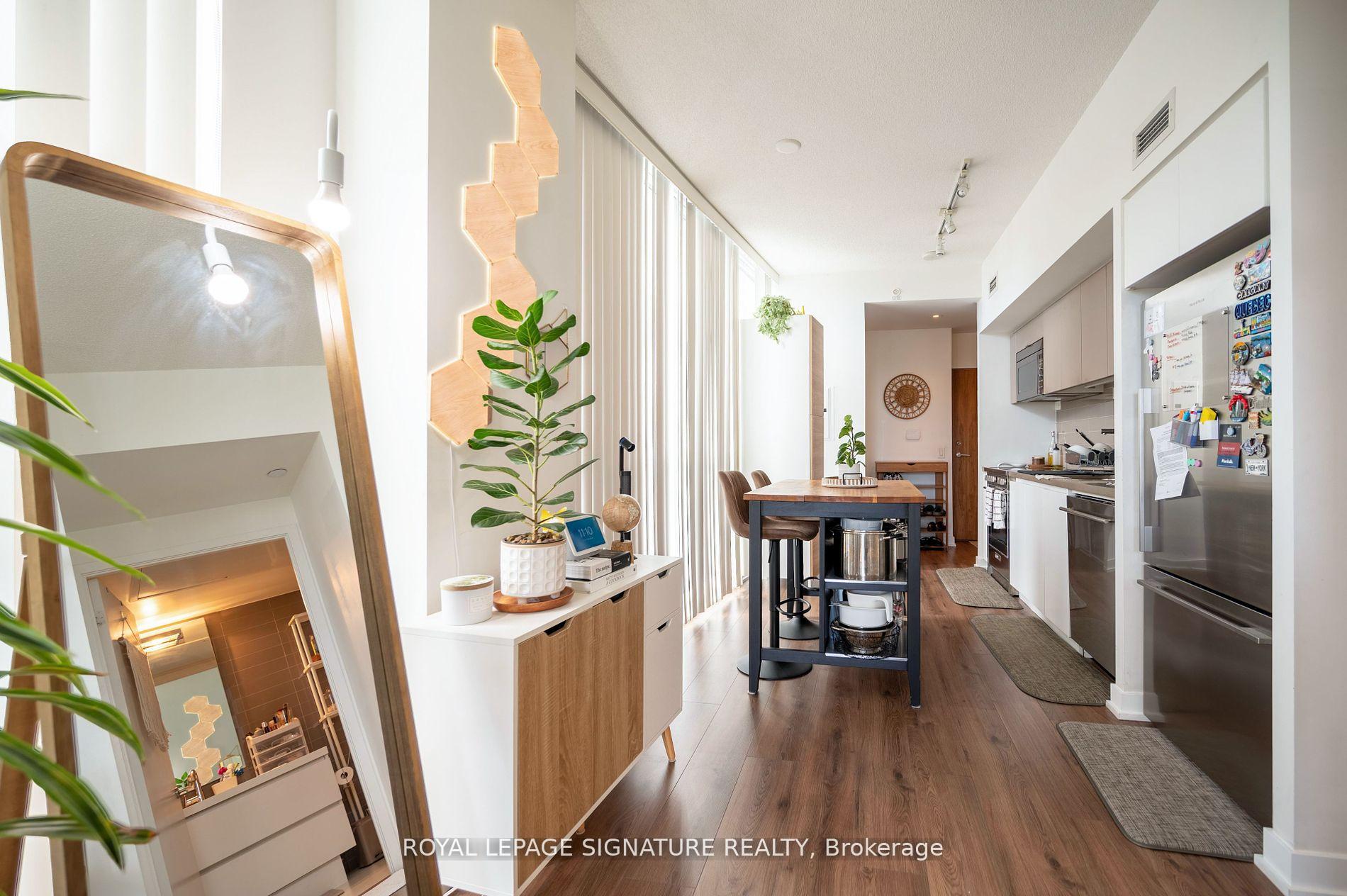 Photo 11 of Unit 607, 75 Queens Wharf Road, Toronto, Waterfront Communities — HOMEH