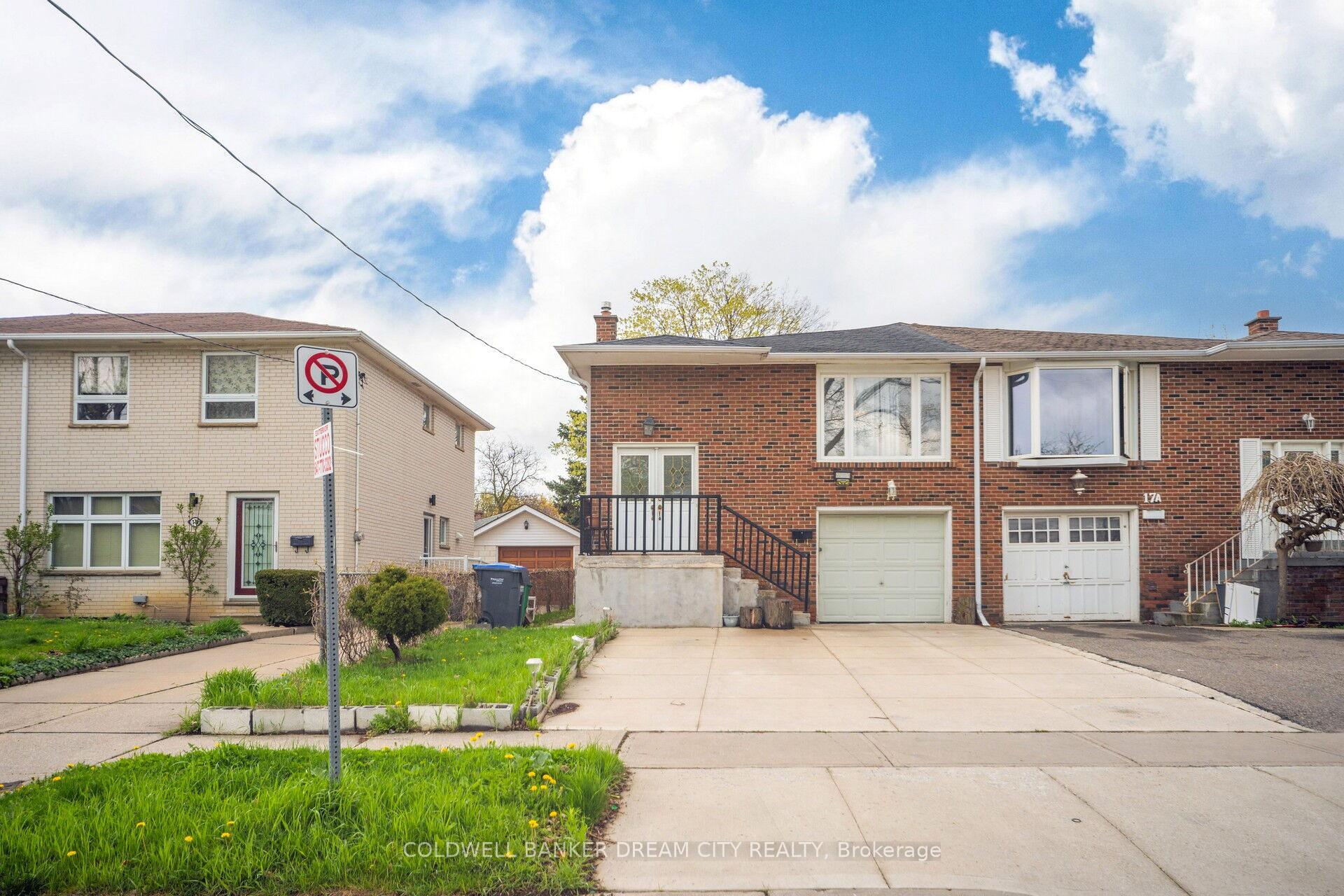 Photo 1 of B - 17 Hillcrest Avenue, Brampton, Queen Street Corridor — HOMEH