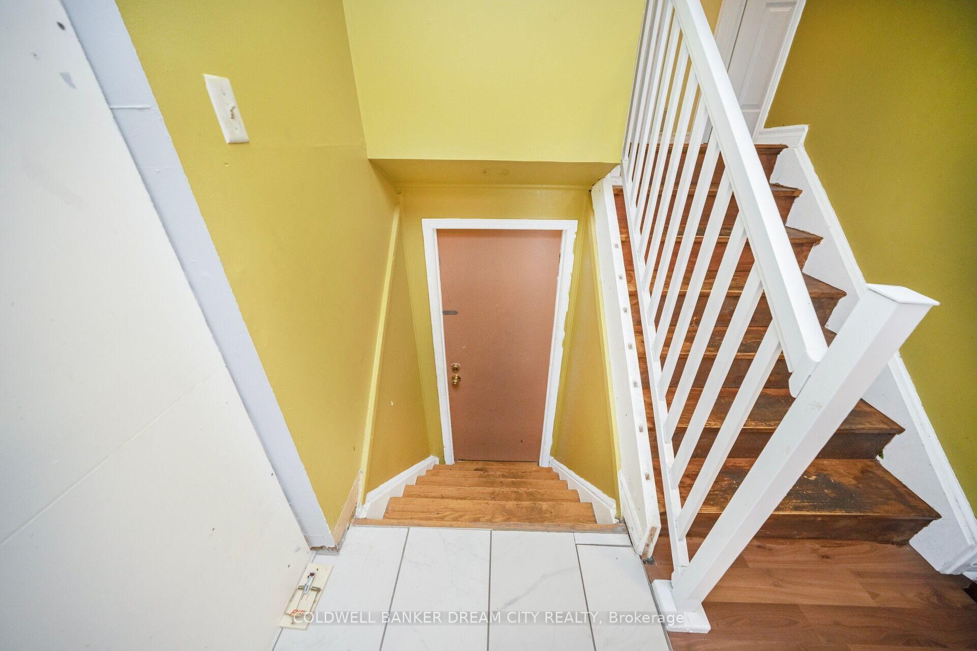 Photo 30 of B - 17 Hillcrest Avenue, Brampton, Queen Street Corridor — HOMEH