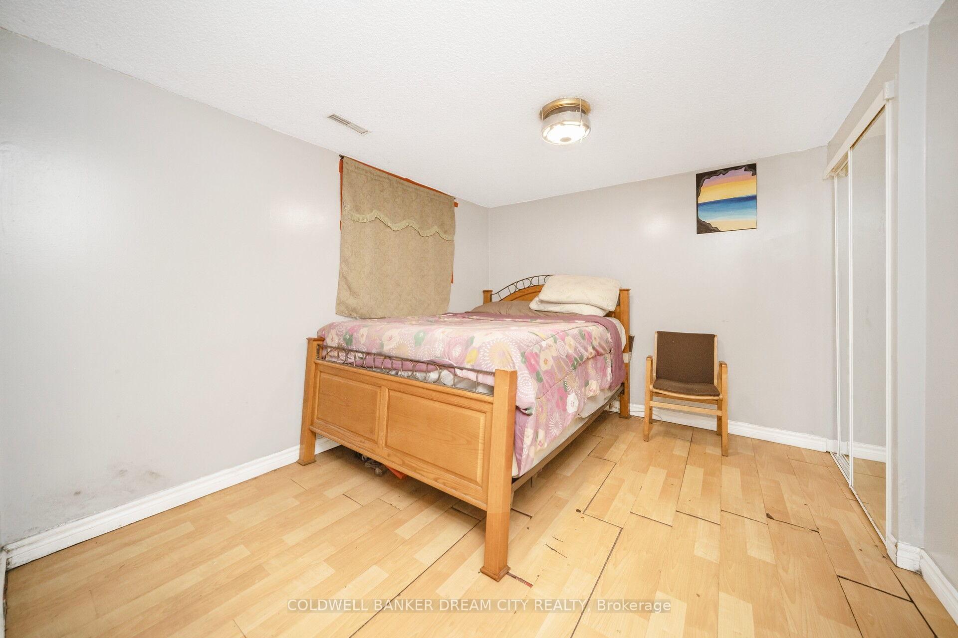 Photo 43 of B - 17 Hillcrest Avenue, Brampton, Queen Street Corridor — HOMEH
