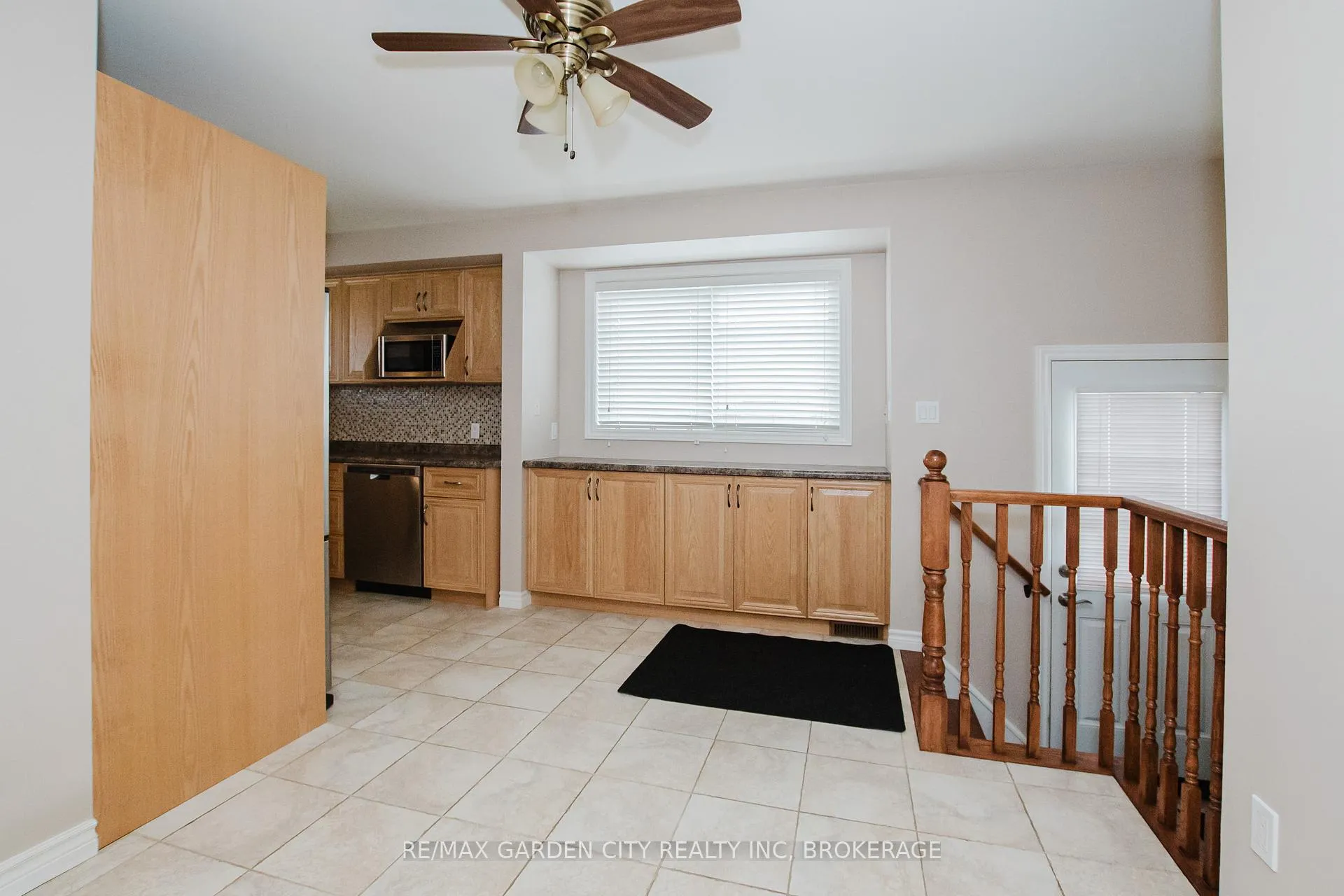 Photo 31 of 62 Loyalist Drive, Hamilton, Corman — HOMEH