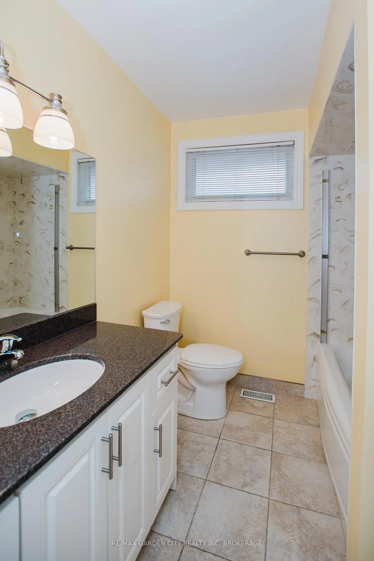 Photo 81 of 62 Loyalist Drive, Hamilton, Corman — HOMEH
