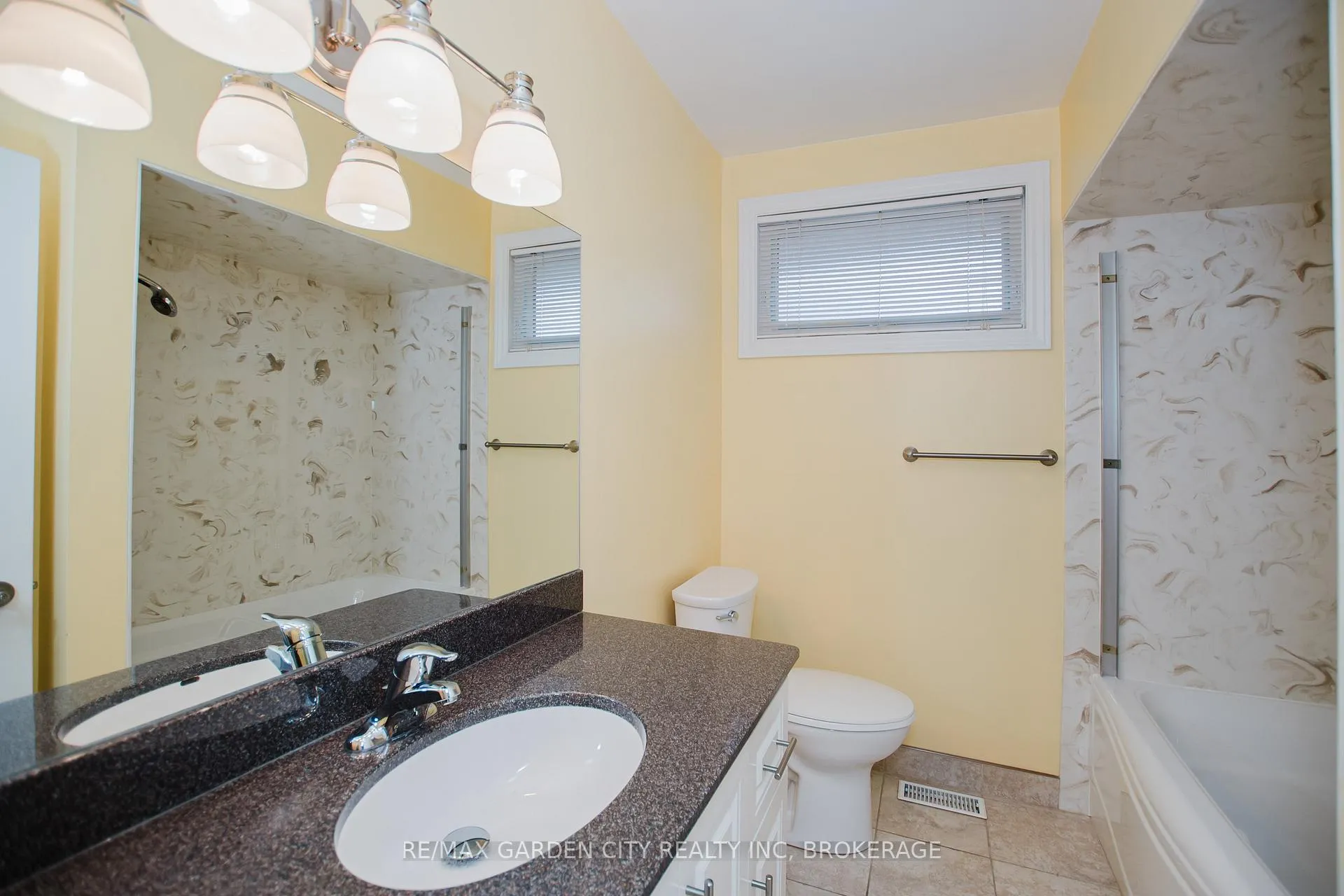 Photo 94 of 62 Loyalist Drive, Hamilton, Corman — HOMEH
