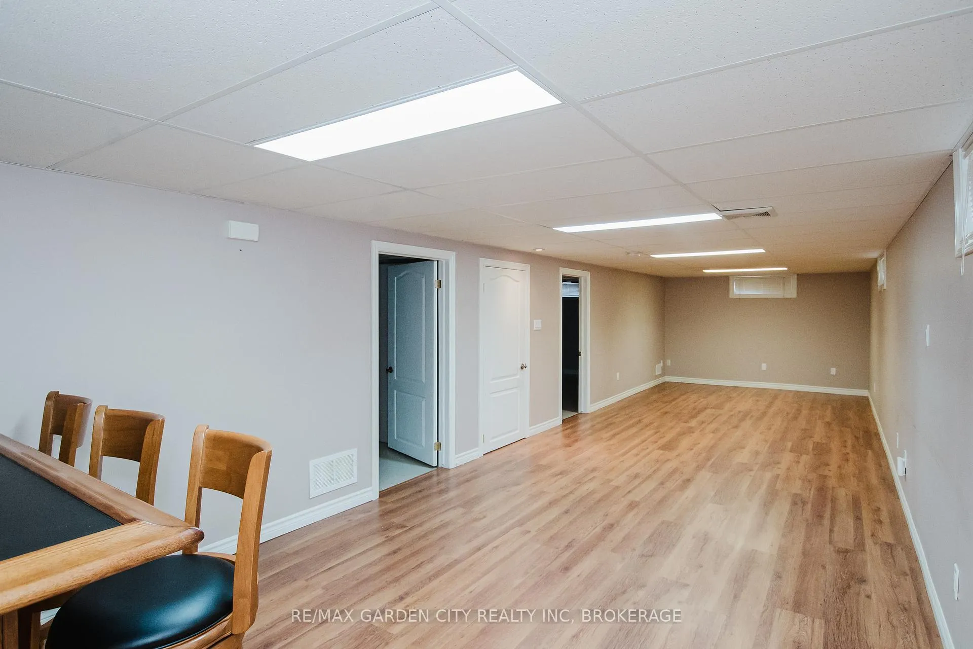 Photo 98 of 62 Loyalist Drive, Hamilton, Corman — HOMEH
