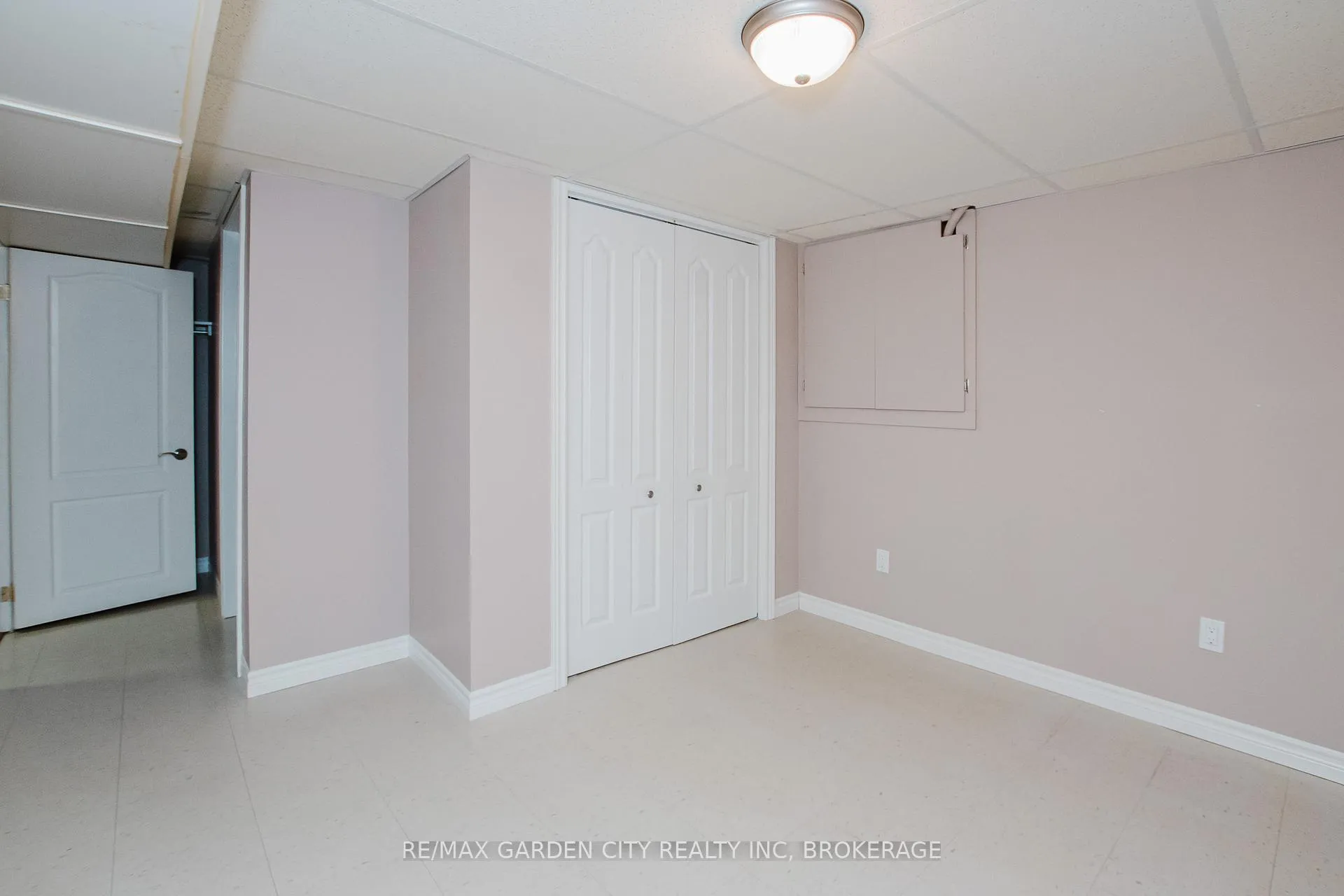 Photo 117 of 62 Loyalist Drive, Hamilton, Corman — HOMEH