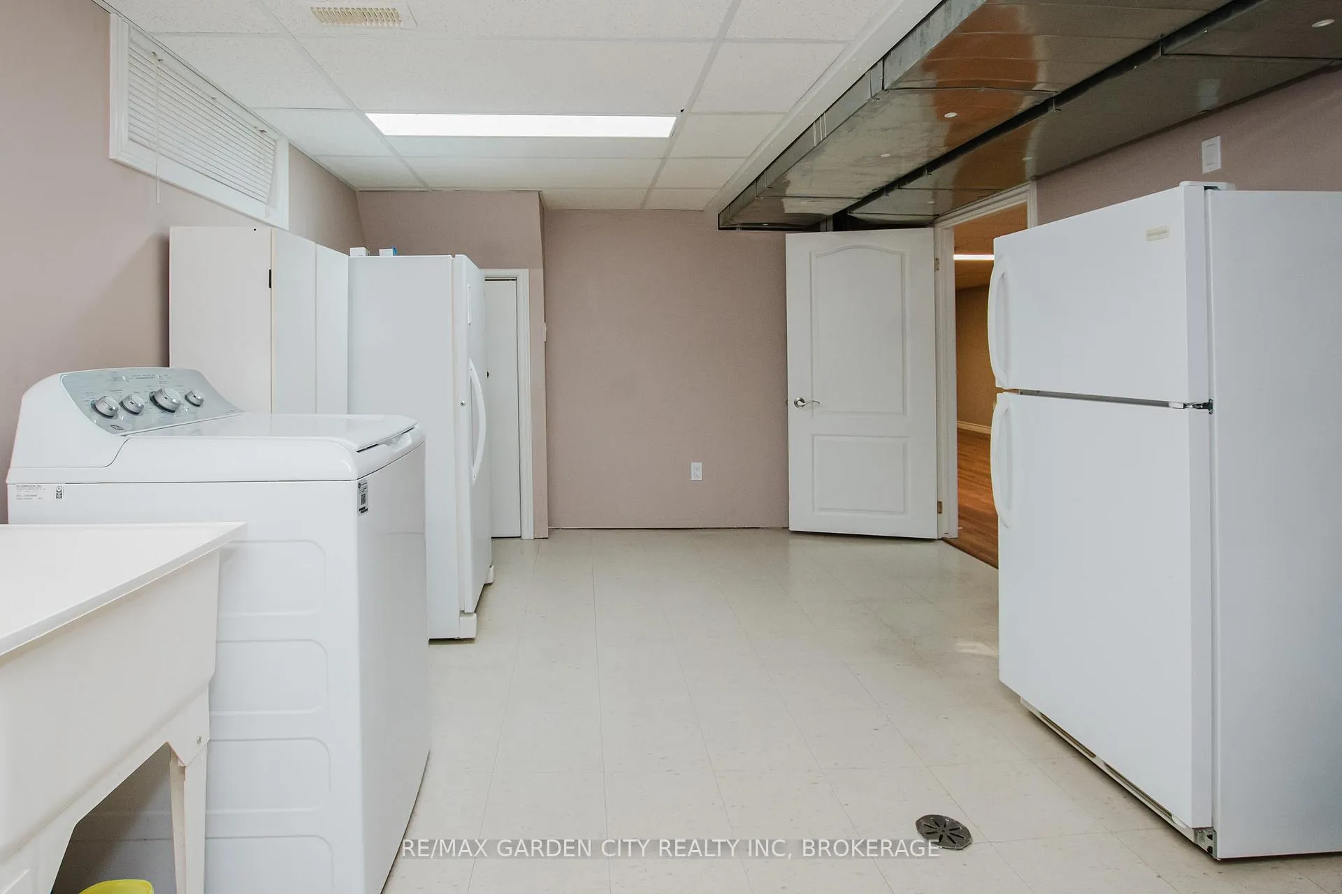 Photo 125 of 62 Loyalist Drive, Hamilton, Corman — HOMEH