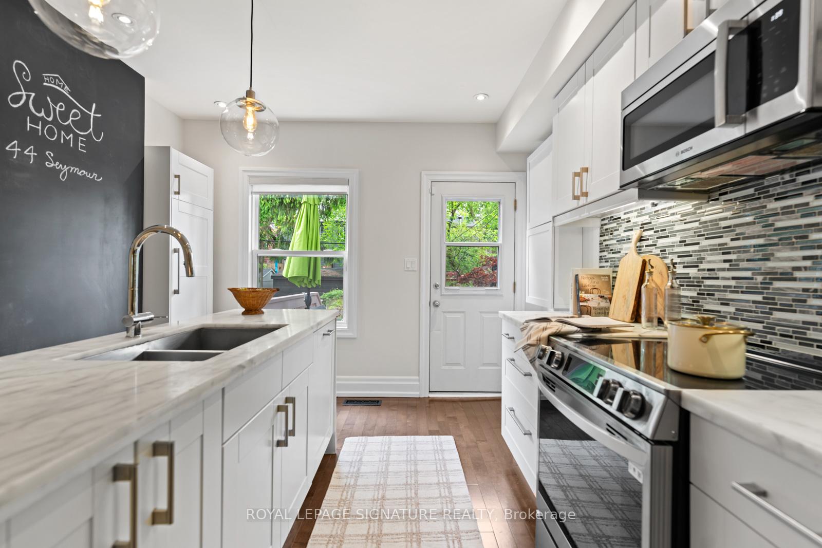 Photo 12 of 44 Seymour Avenue, Toronto, Blake-Jones — HOMEH